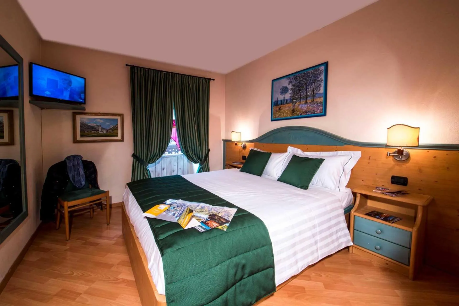 Photo of the whole room, Bed in Hotel Alpina