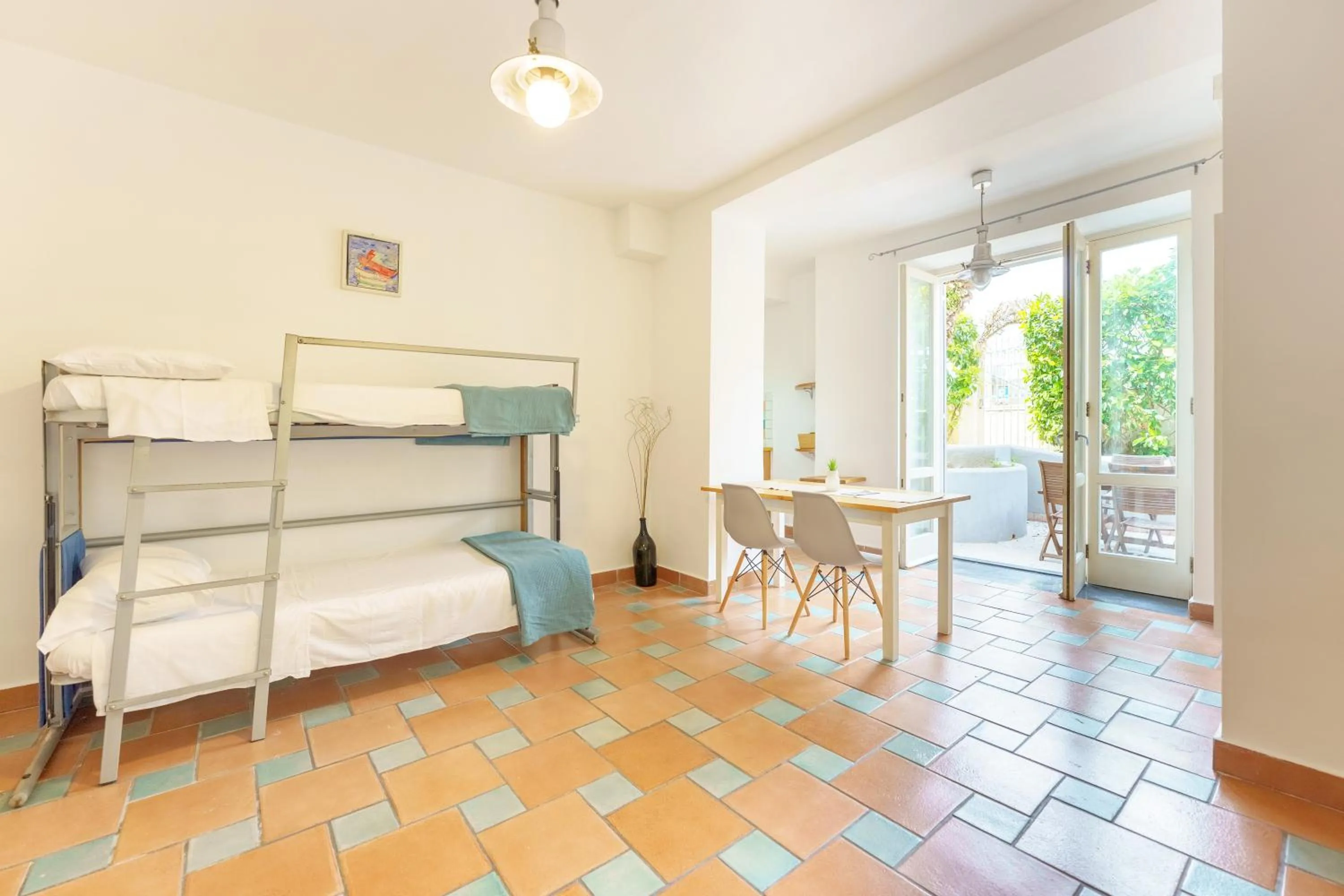 Bed in Le Grand Bleu - Gioia Apartments