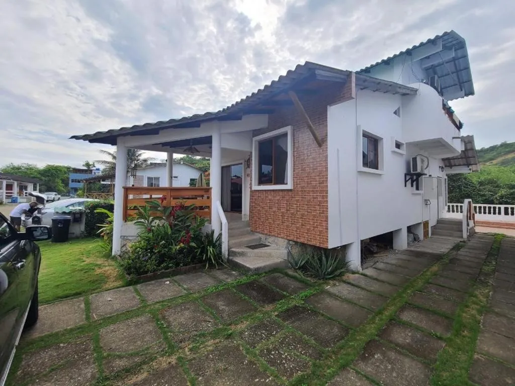 Villa with Sea View in Cabañas Mar Olon