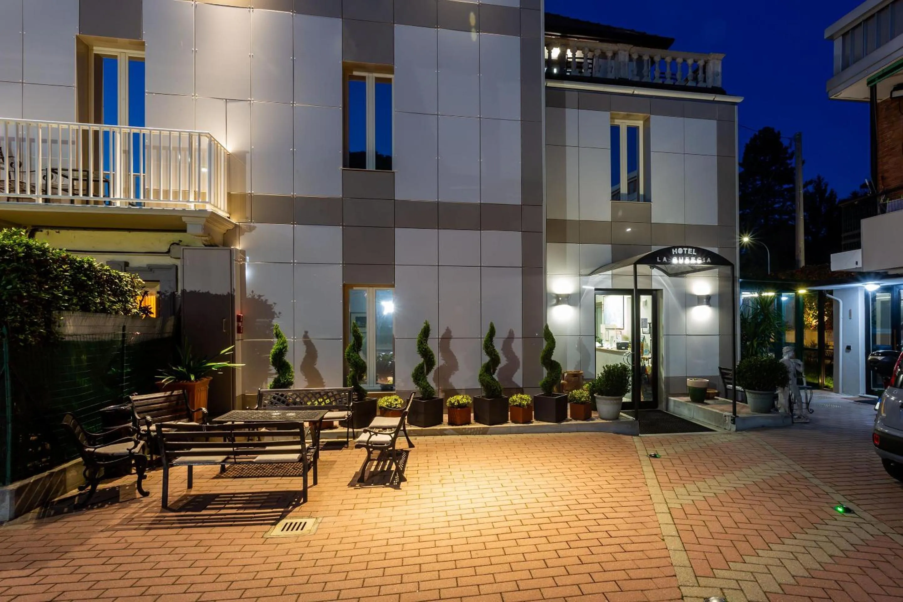 Property building in Hotel La Quercia