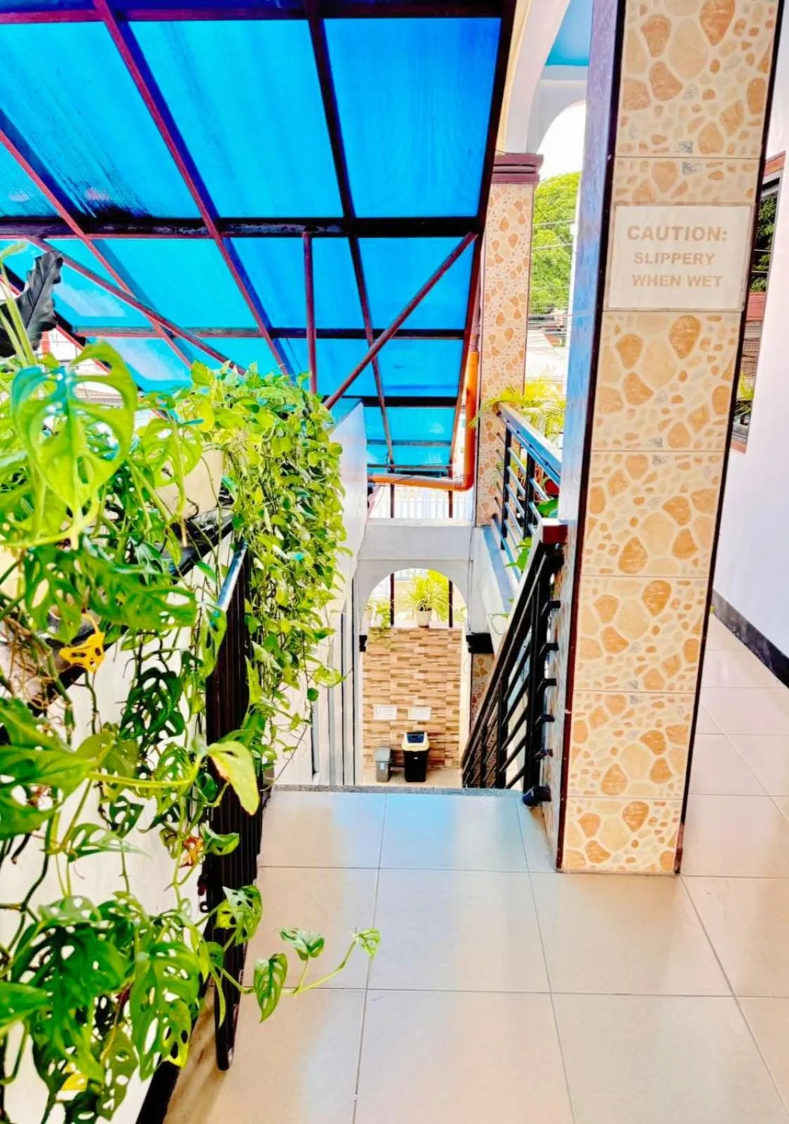 Mariner's Pension House