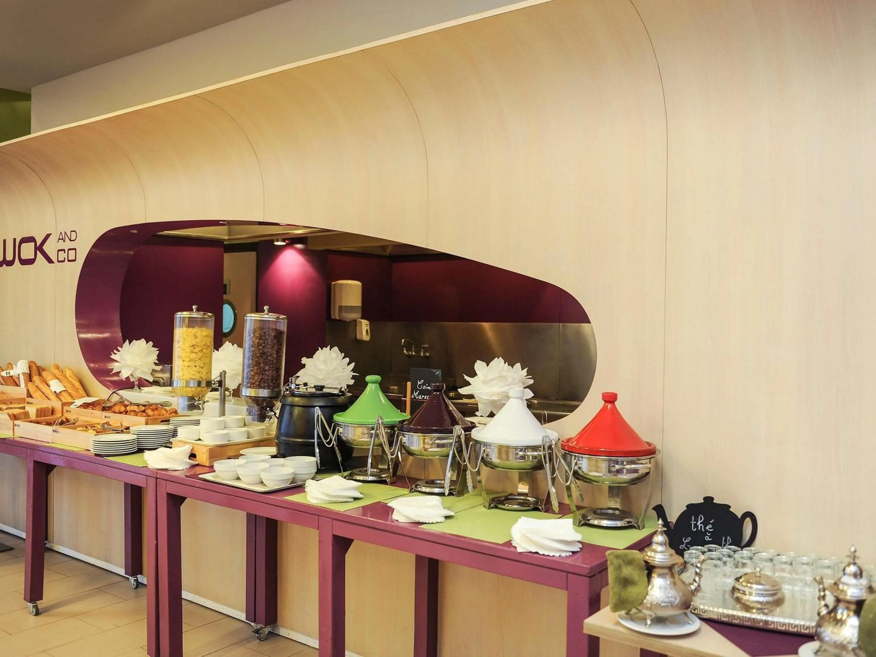 Restaurant/places to eat in Ibis Tanger City Center