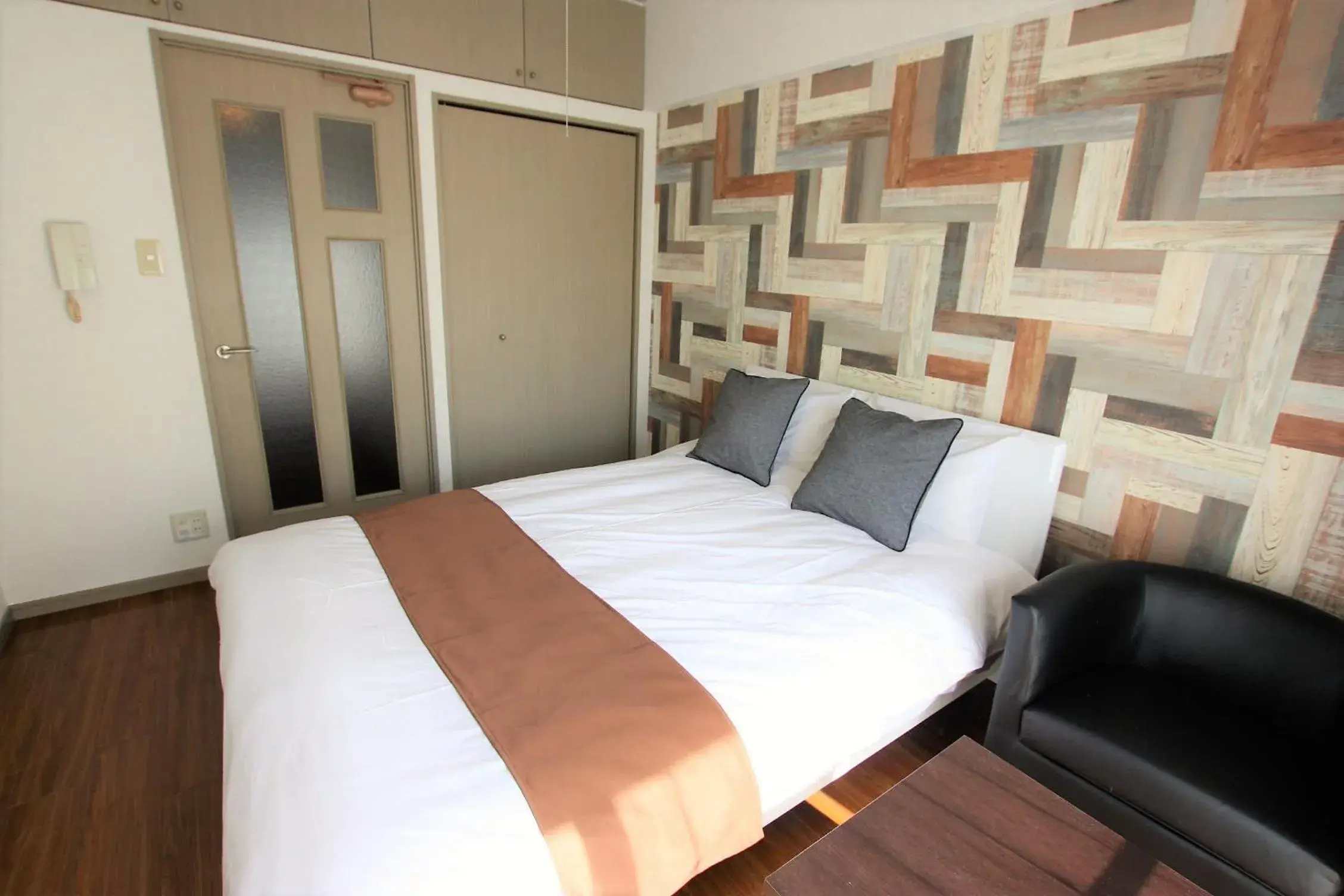 Bed in Forest Inn Fukuoka -previously Pure Tenjin- Bed in Forest Inn Fukuoka -previously Pure Tenjin-