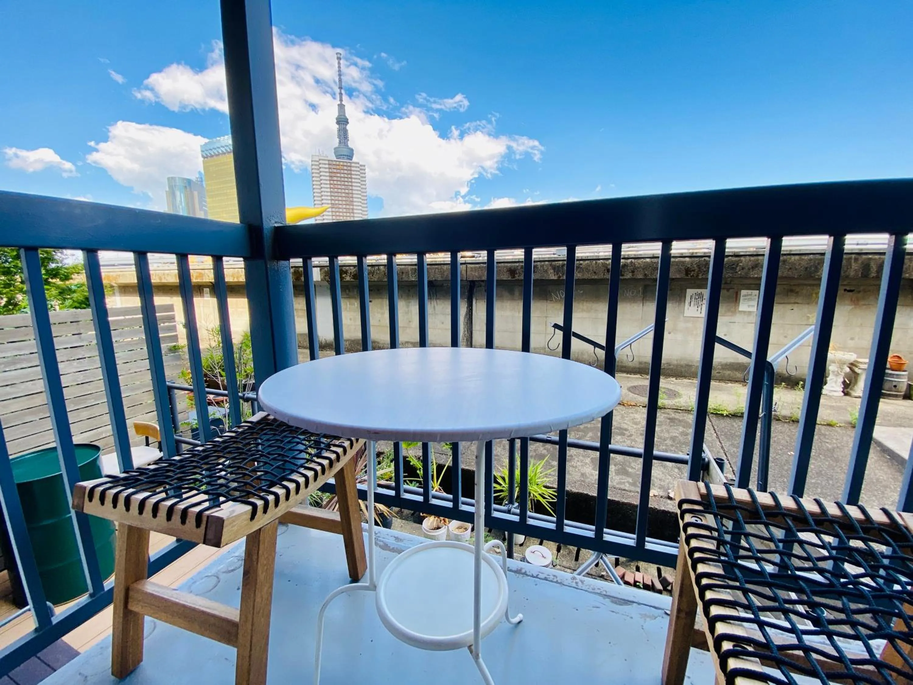 Balcony/Terrace in Hostel Chapter Two Tokyo