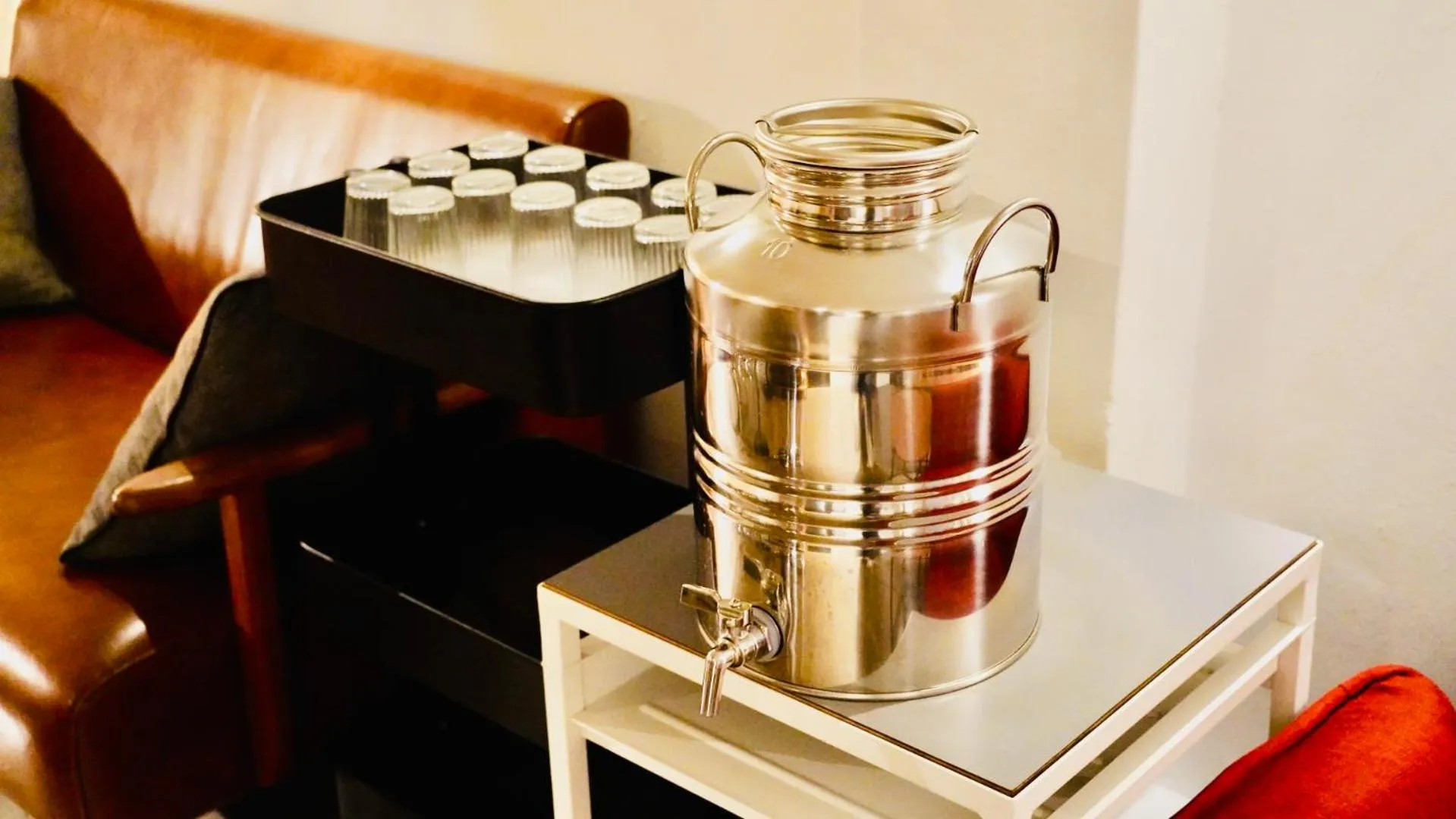 Living room in Hostel Chapter Two Tokyo