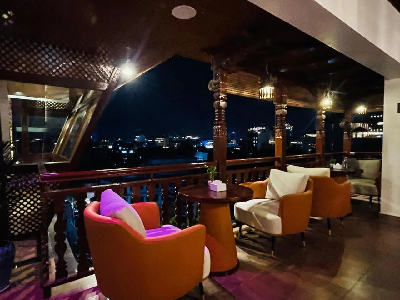 Lounge or bar in Timber House by Tara Group