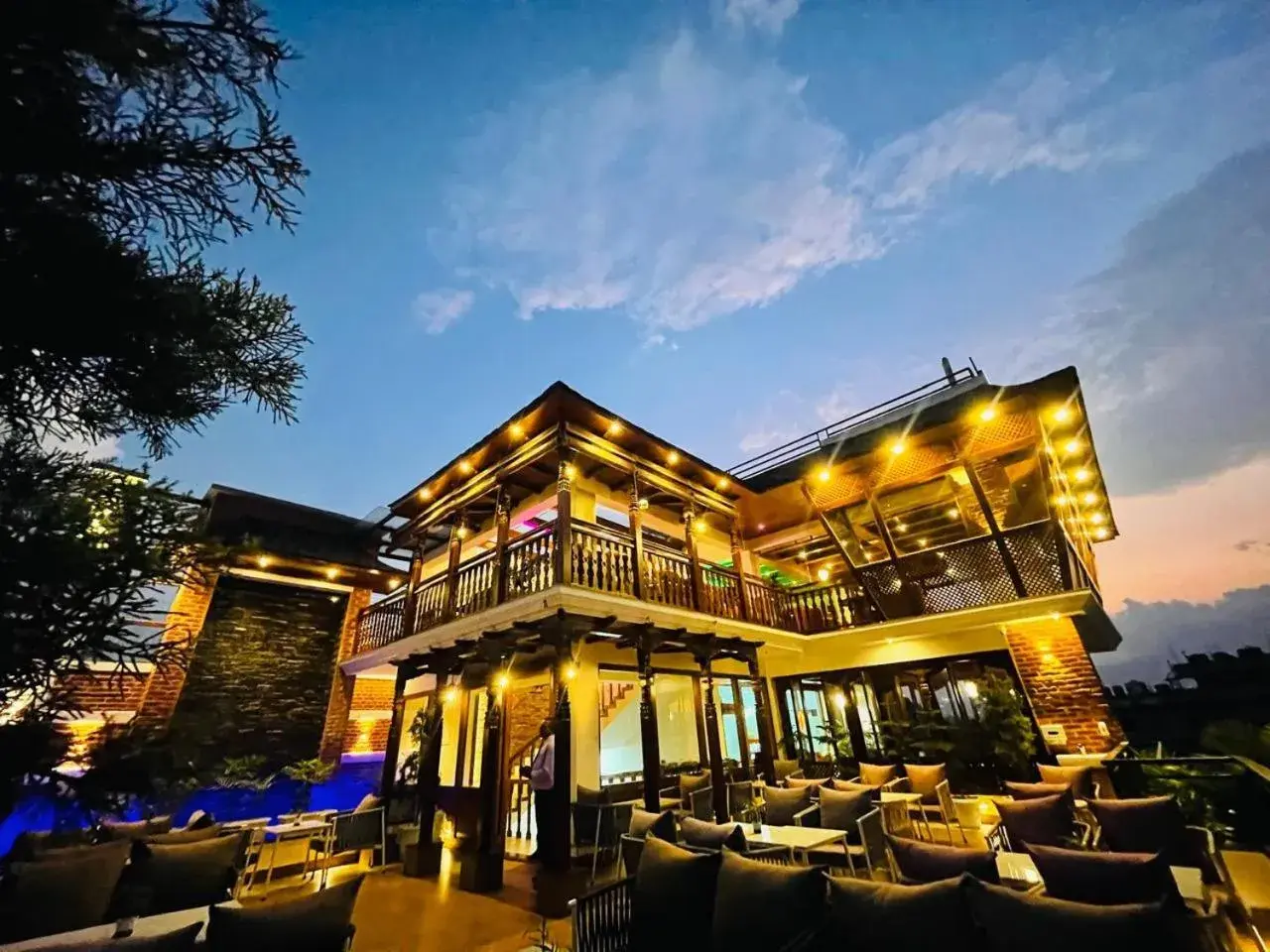 Property building in Timber House by Tara Group Property building in Timber House by Tara Group