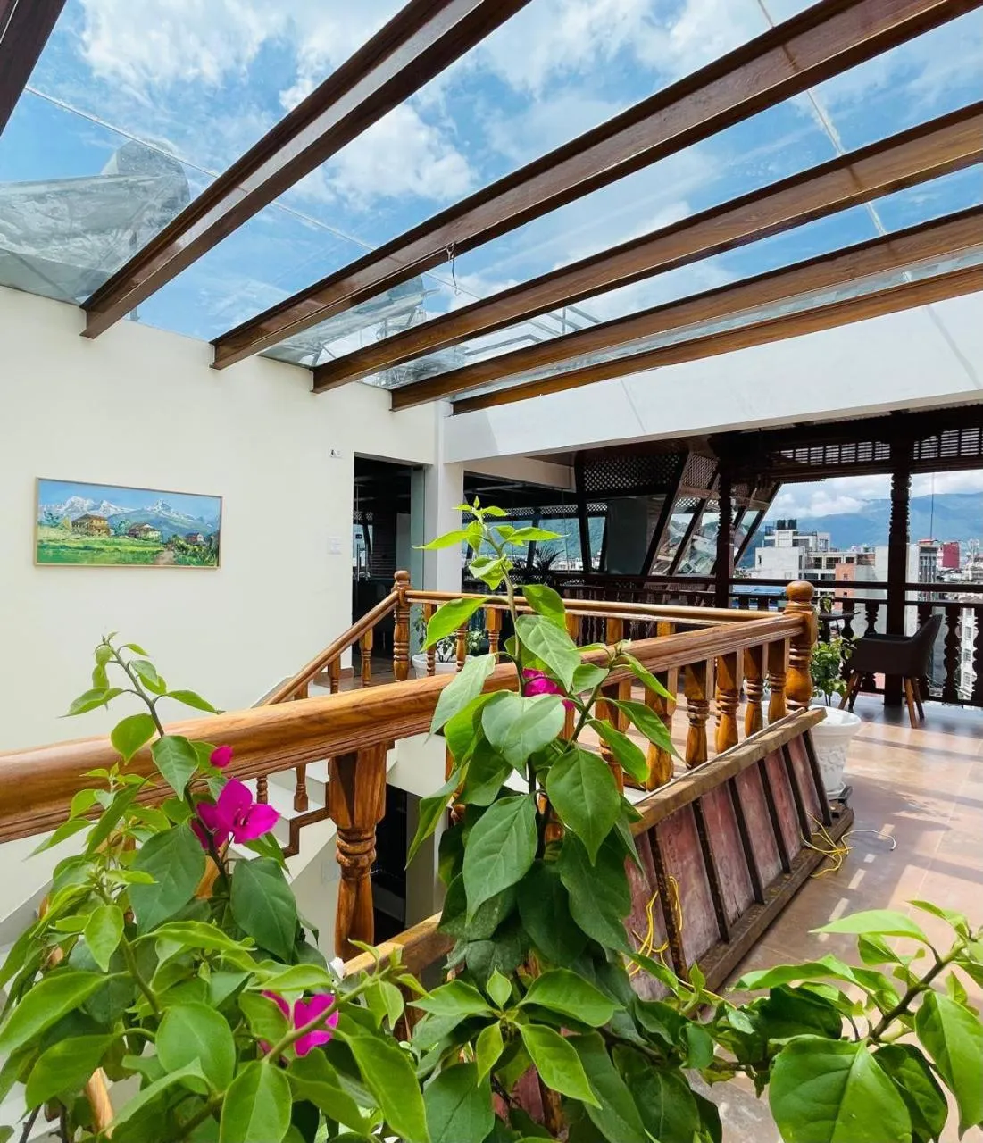 Lounge or bar in Timber House by Tara Group