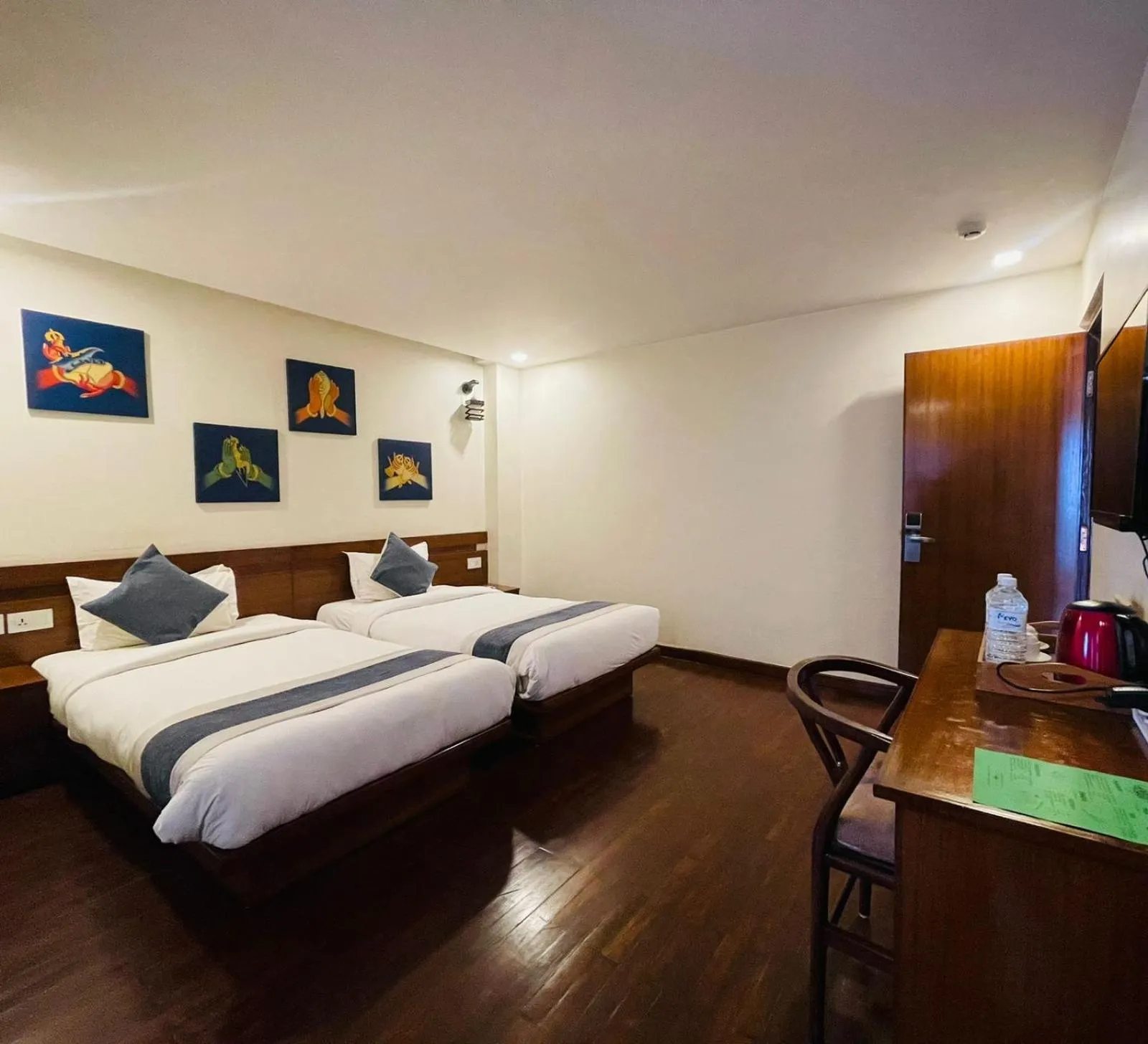 Bedroom, Bed in Timber House by Tara Group