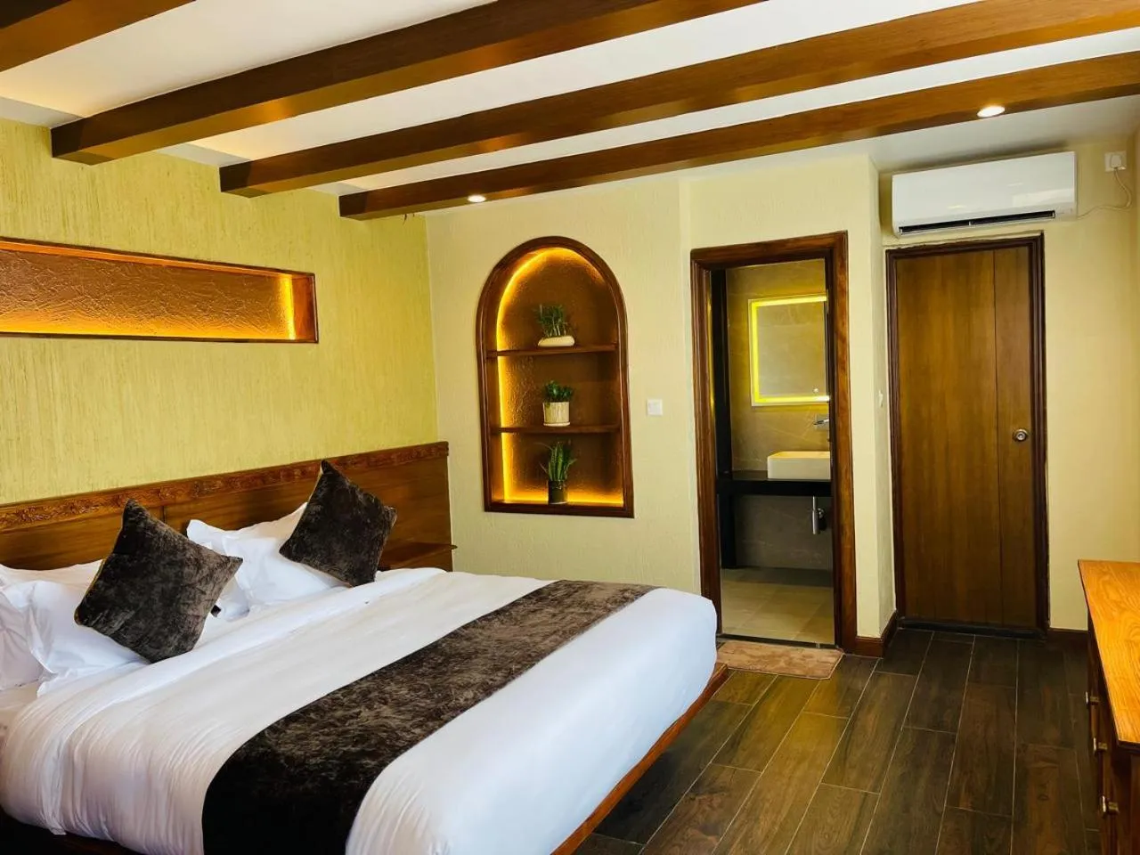 Bedroom, Bed in Timber House by Tara Group