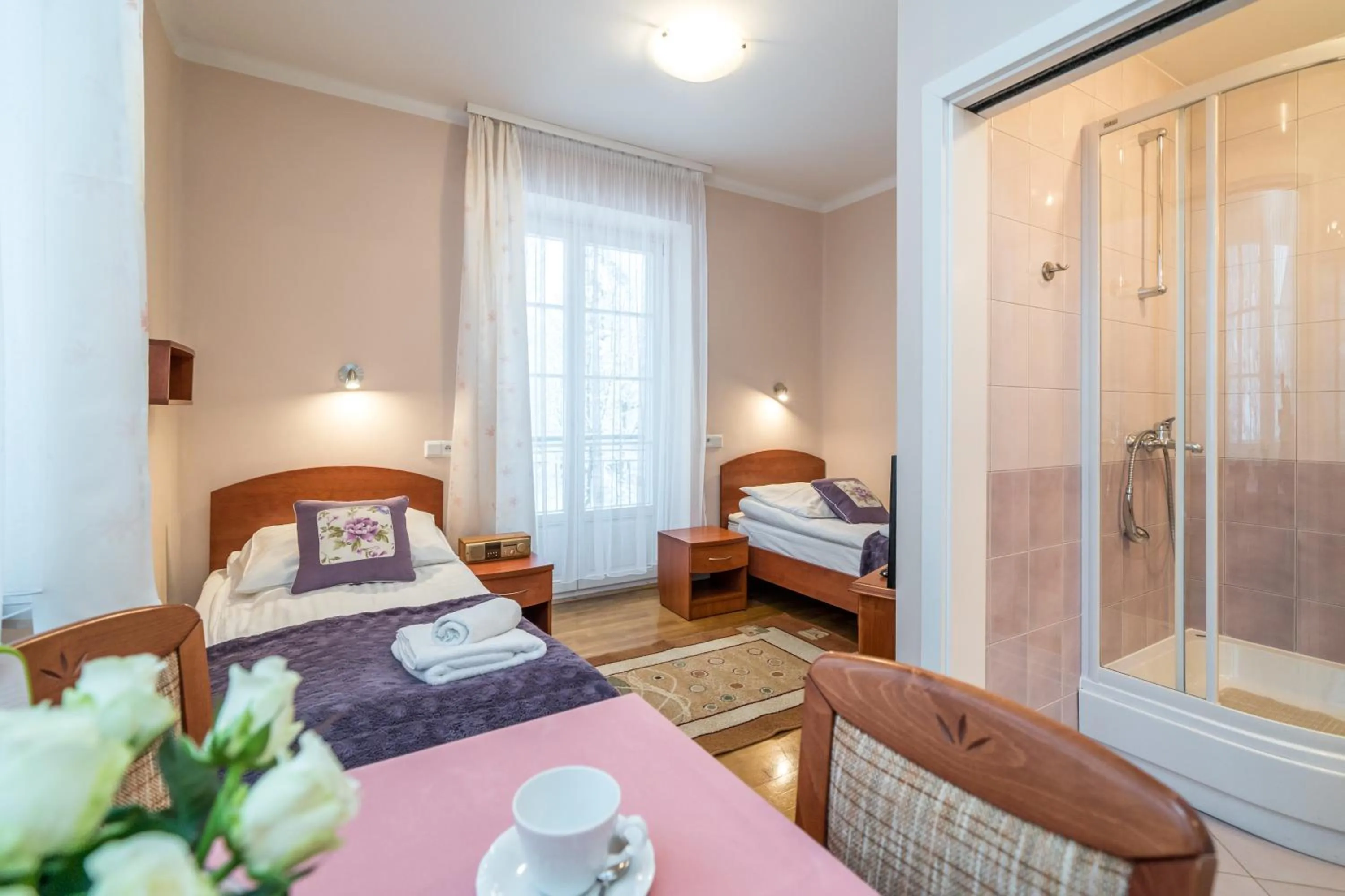 Bed in Astoria - Willa Literatów