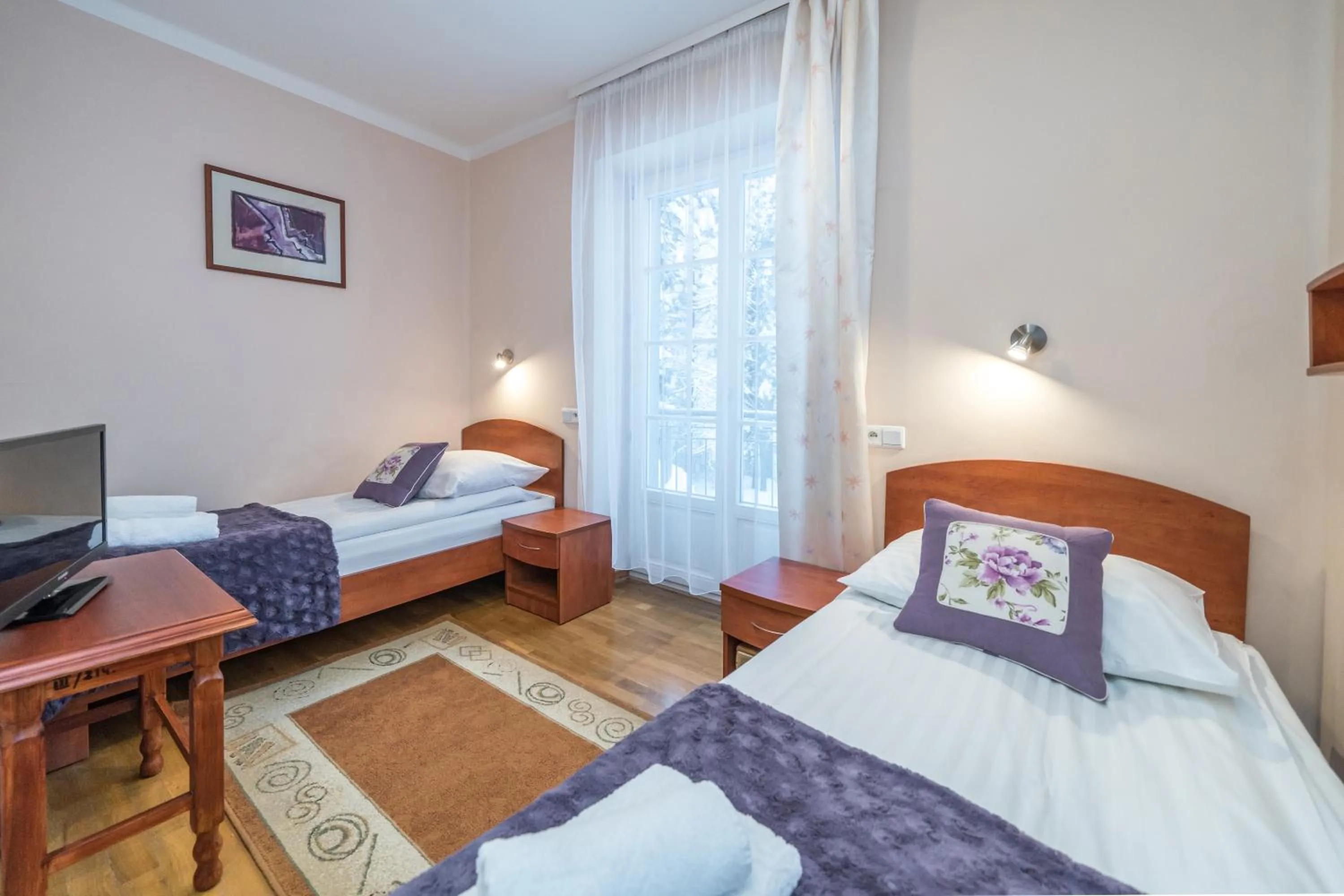 Bed in Astoria - Willa Literatów