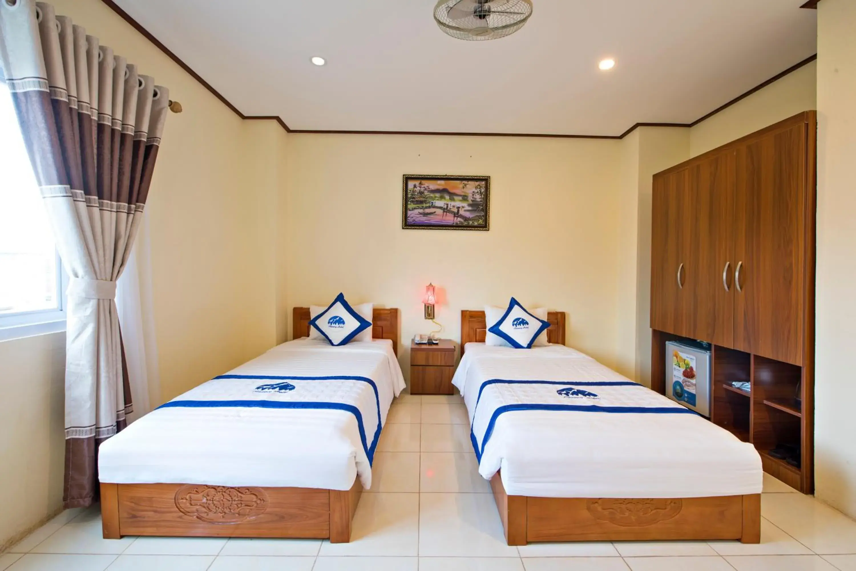 Bed in Annecy Hotel Bed in Annecy Hotel