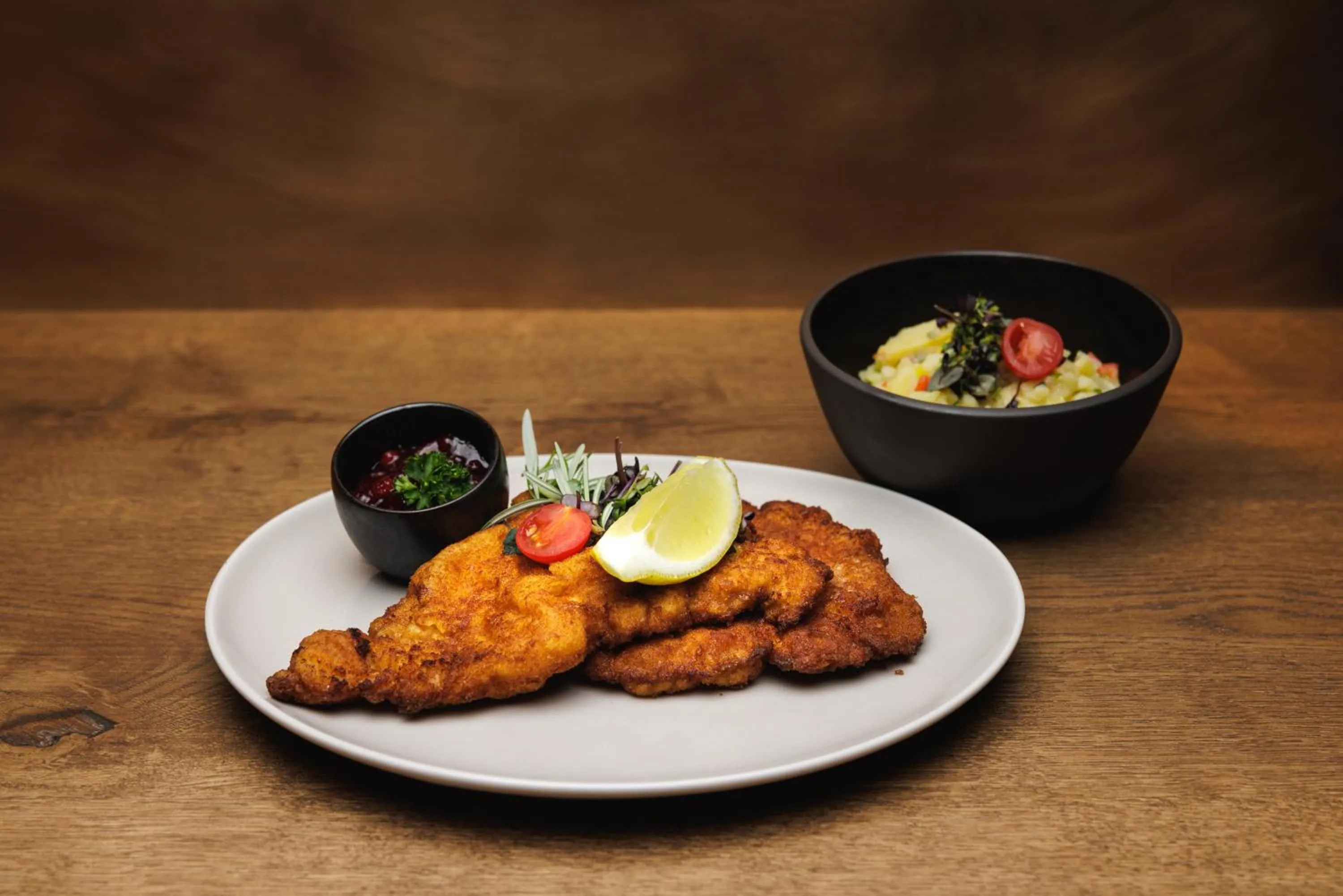 Restaurant/places to eat in PACHMAIR 1453 apart resort