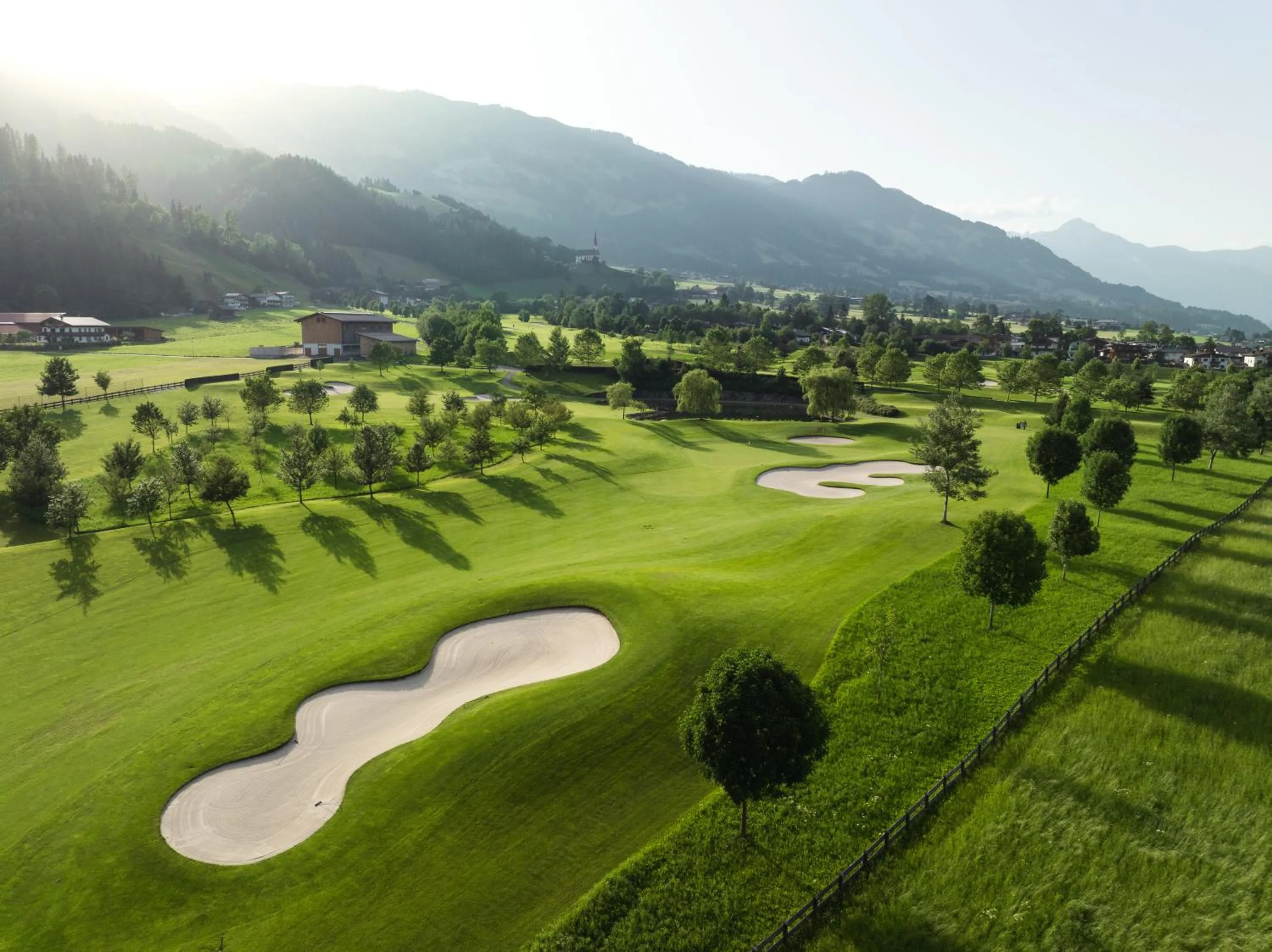 Golfcourse in PACHMAIR 1453 apart resort