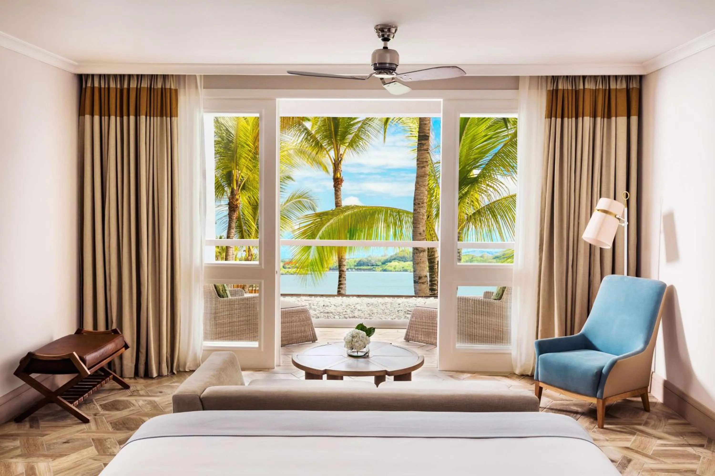Bedroom, Bed in One&Only Le Saint Géran, Mauritius