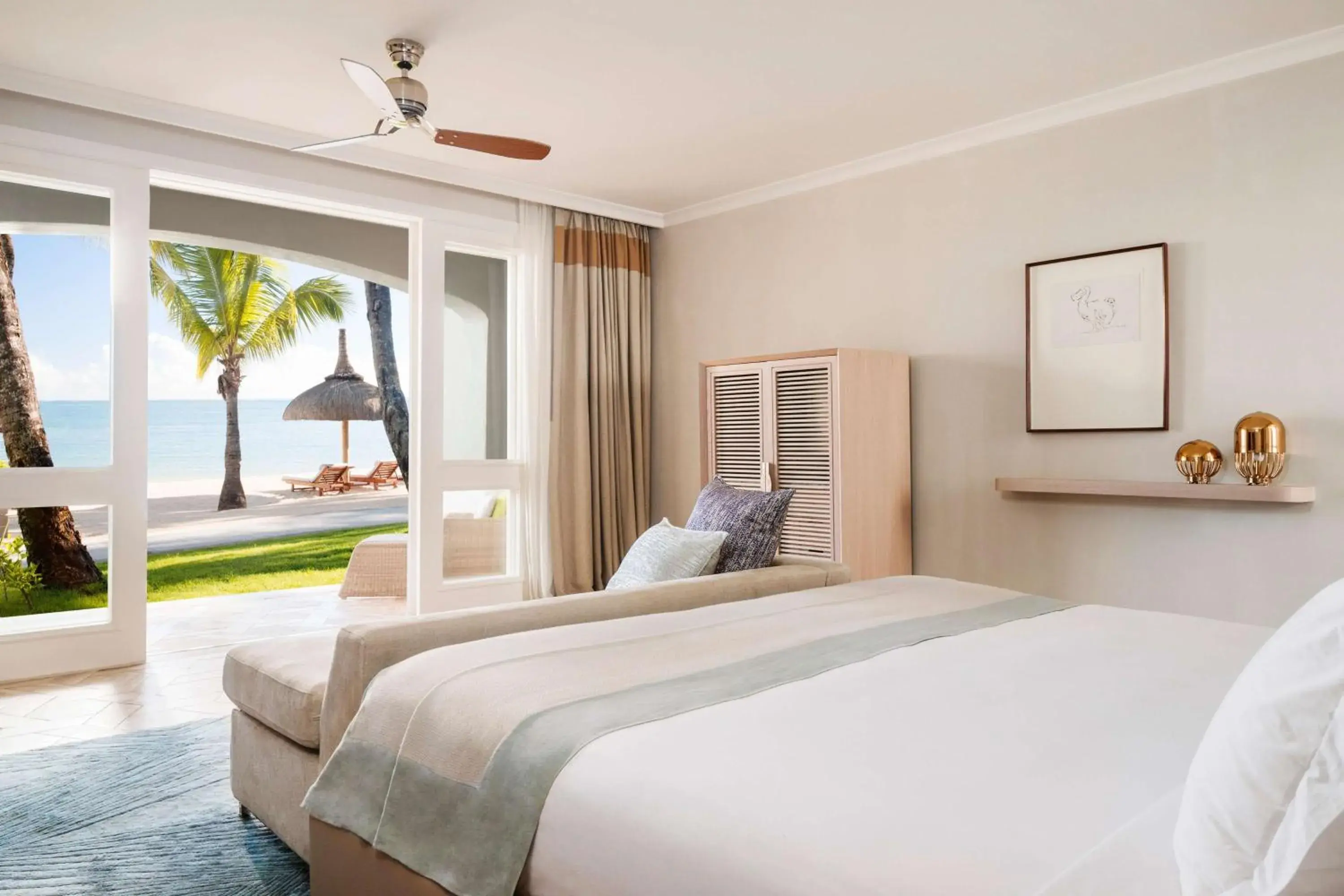 Bedroom, Bed in One&Only Le Saint Géran, Mauritius Bedroom, Bed in One&Only Le Saint Géran, Mauritius