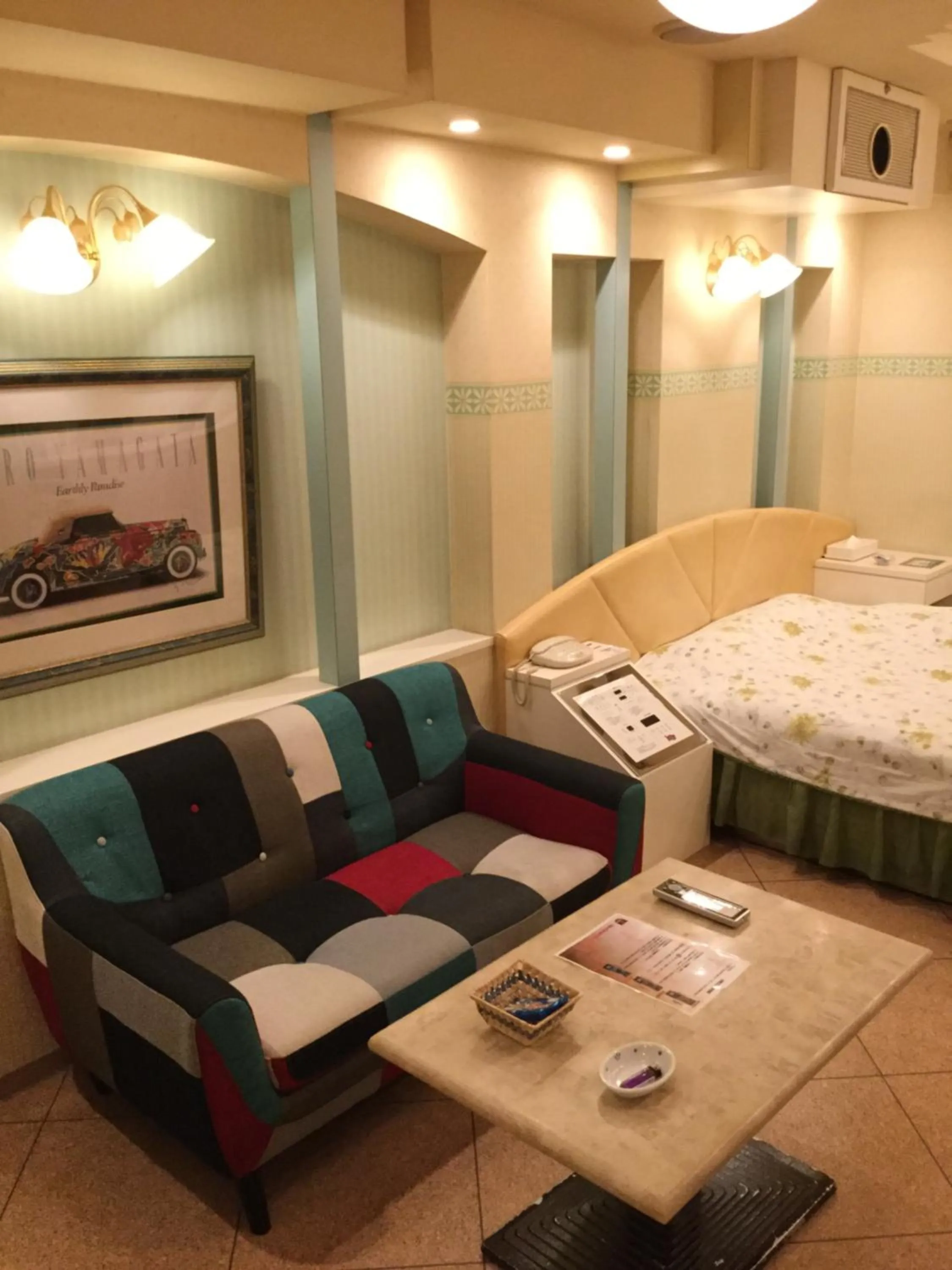 Photo of the whole room, Bed in Hotel Charbon (Adult Only)