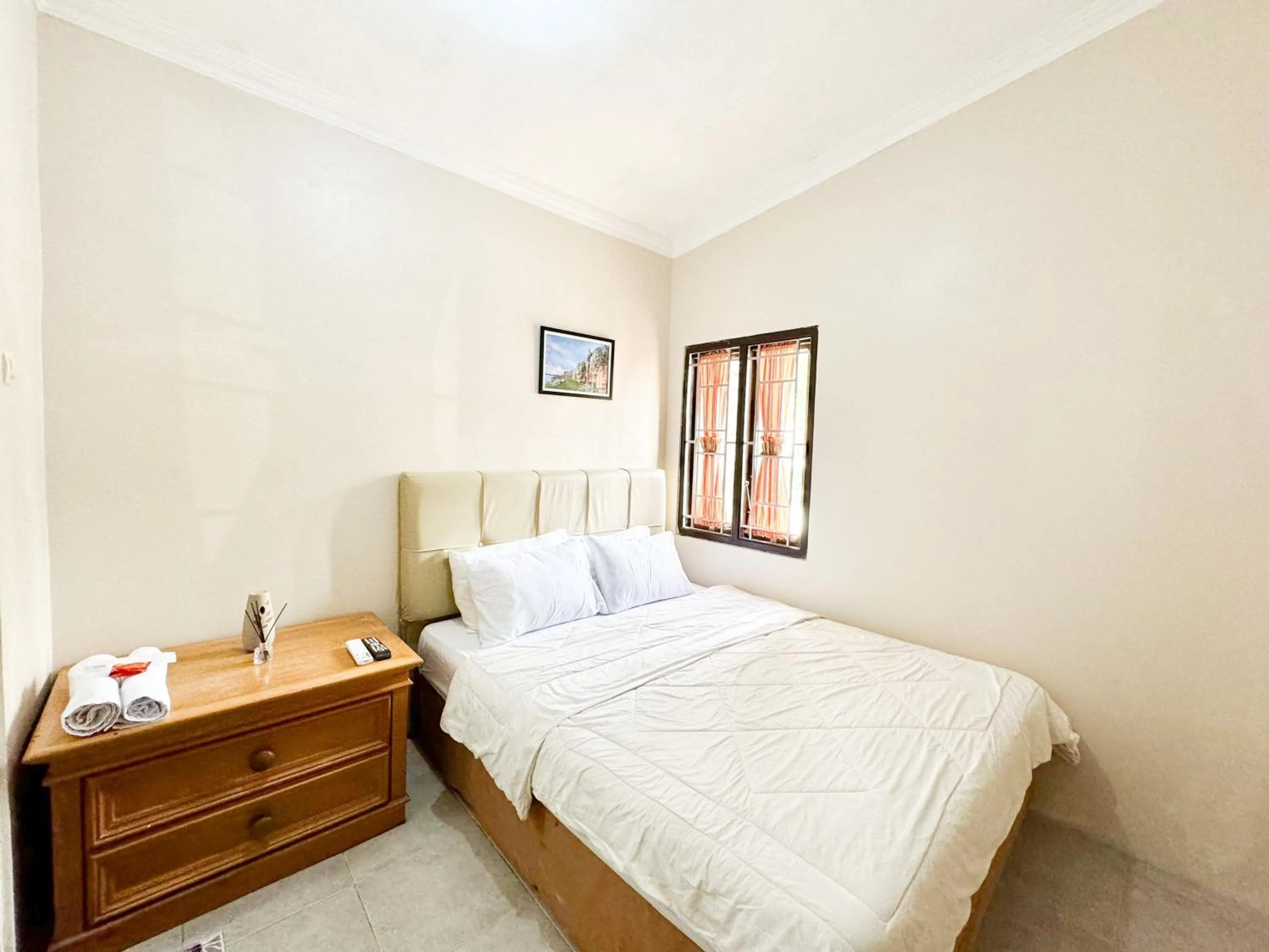 Bedroom, Bed in OWK Homestay Syariah Mitra RedDoorz Wonosobo