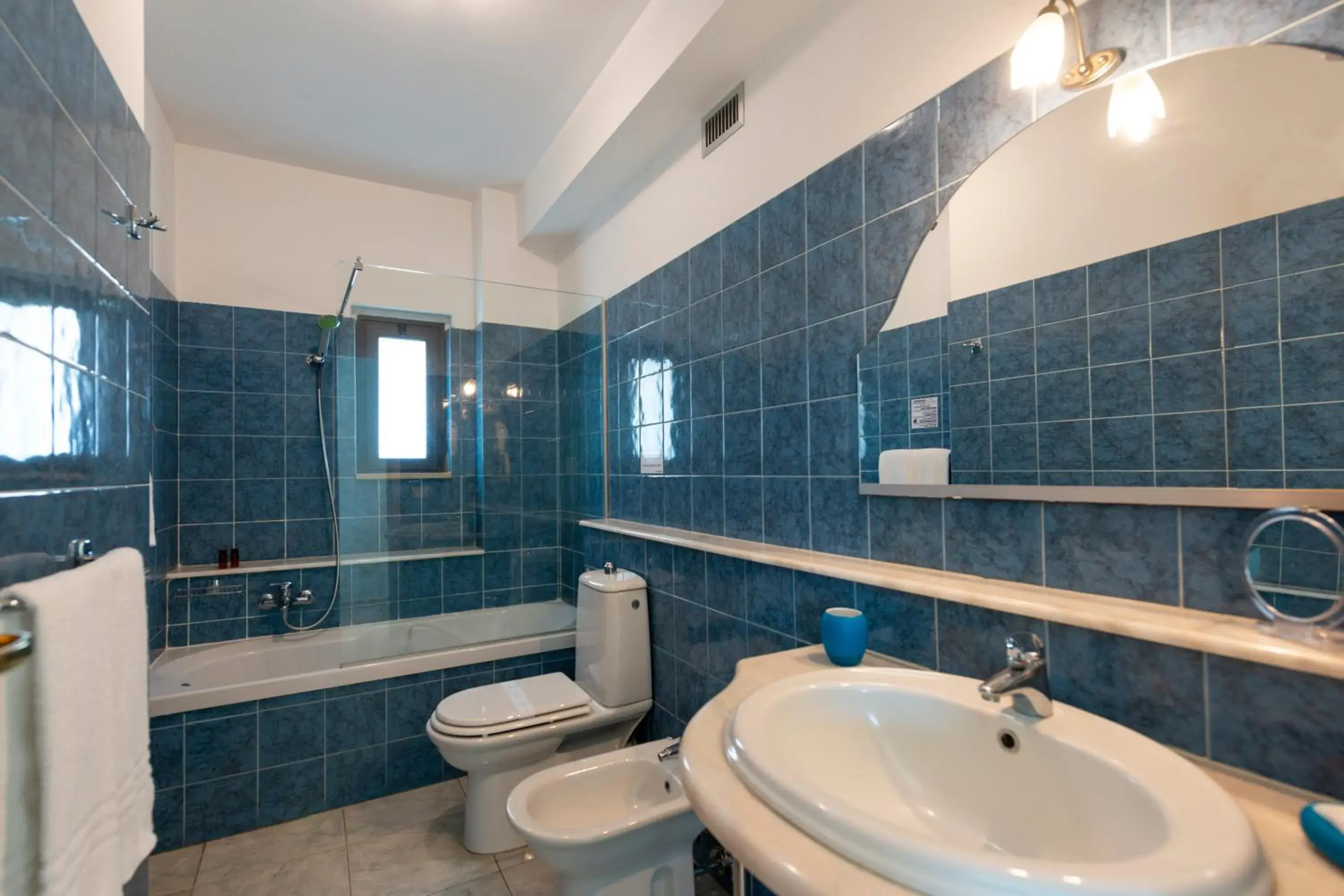 Bathroom in Atlantis Palace Hotel Bathroom in Atlantis Palace Hotel