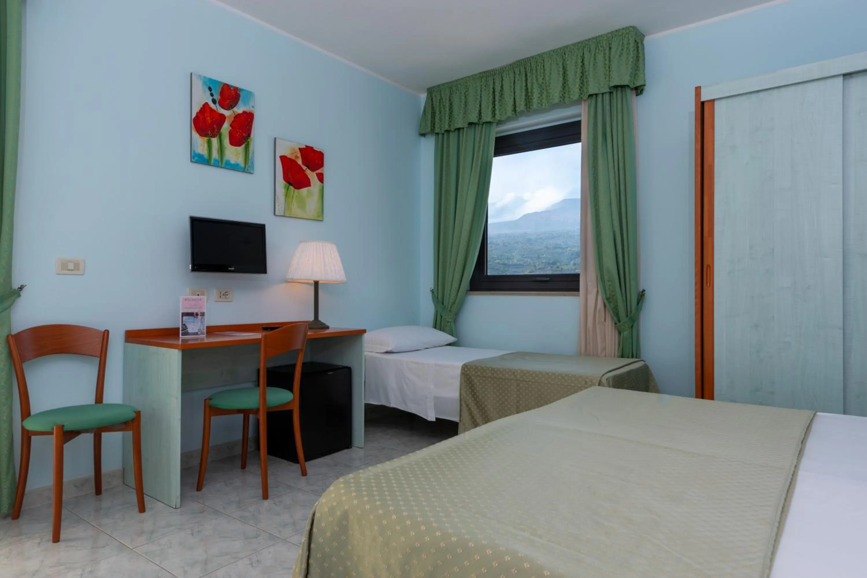 TV and multimedia, Bed in Atlantis Palace Hotel