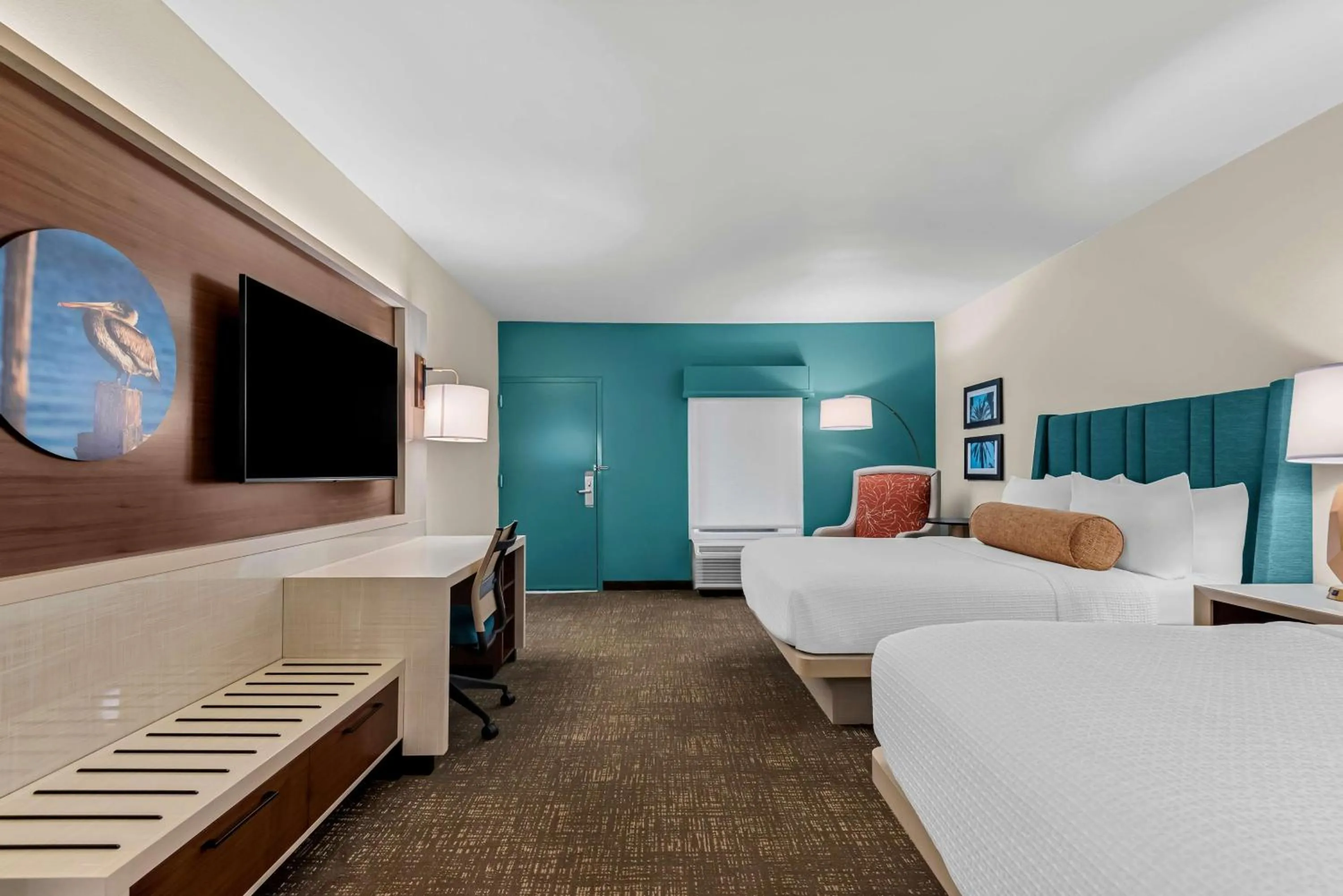 Bedroom, Bed in Best Western Seaway Inn