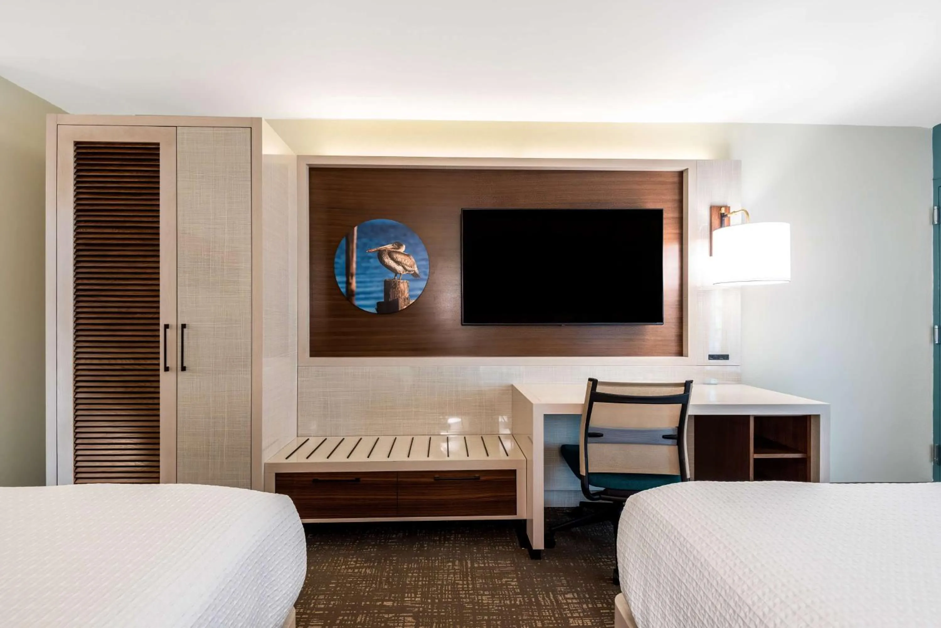 Bedroom, Bed in Best Western Seaway Inn