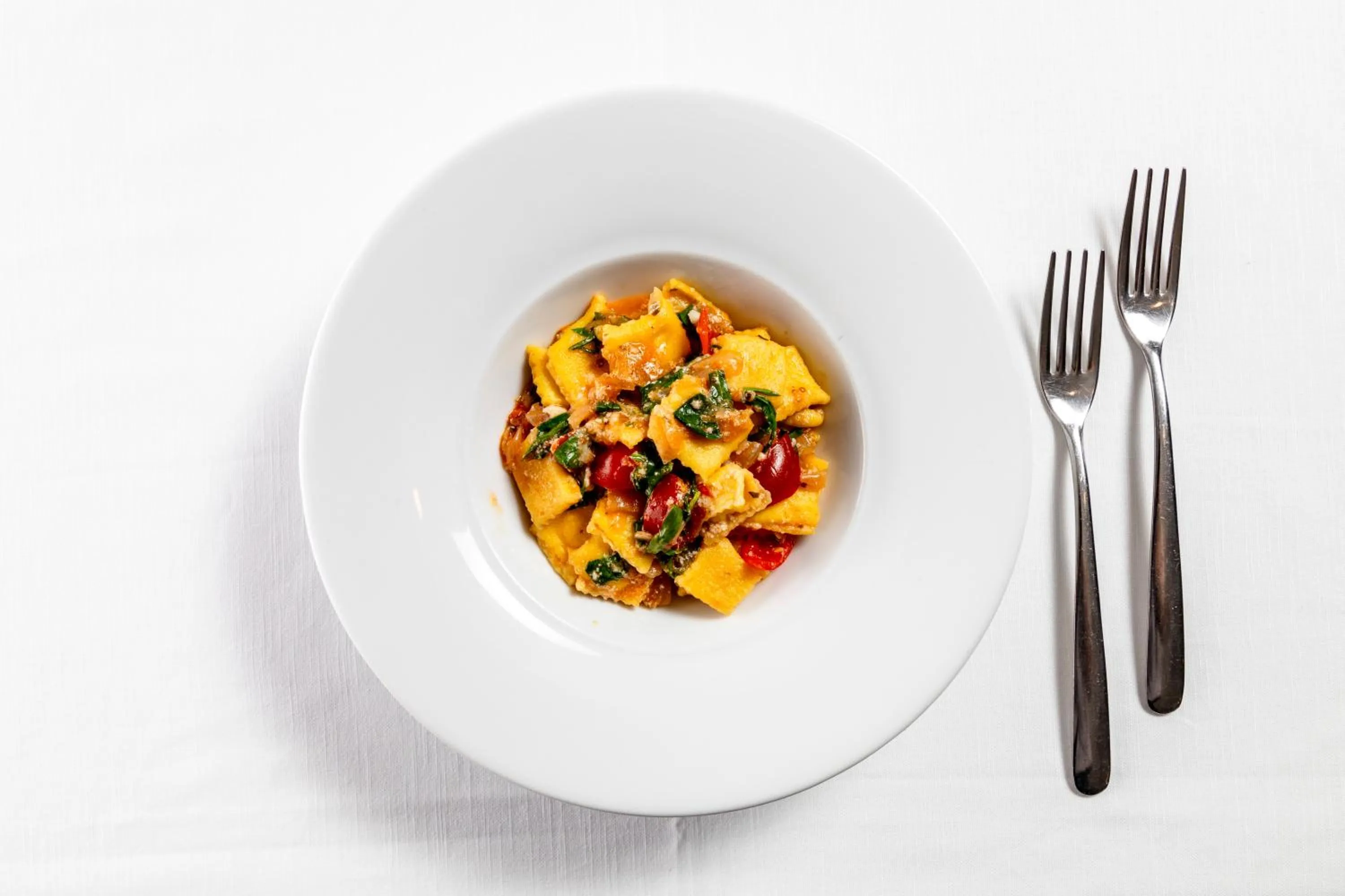 Restaurant/places to eat in Albergo La Rocca