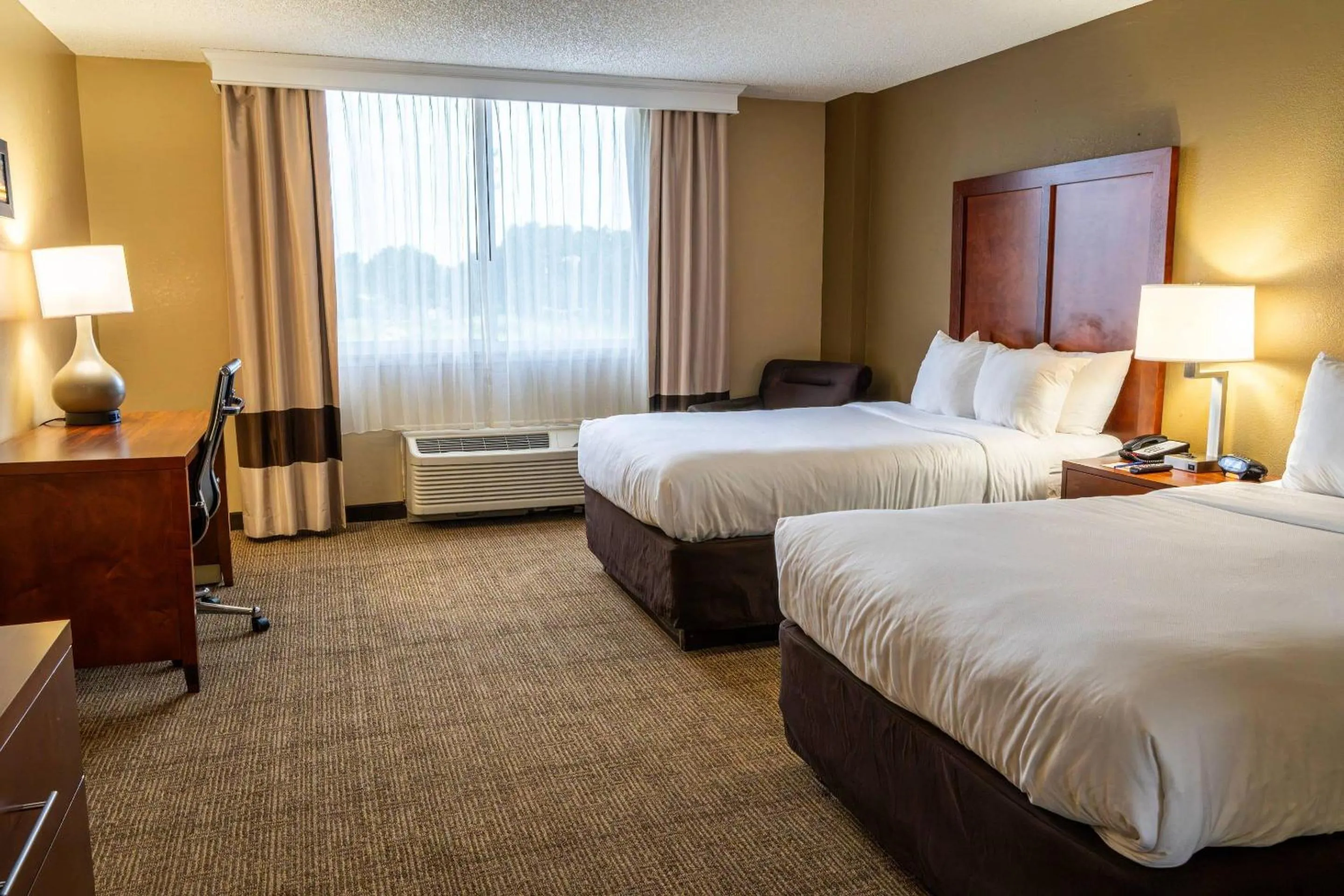 Bedroom, Bed in Comfort Inn & Suites Lakeland North I-4