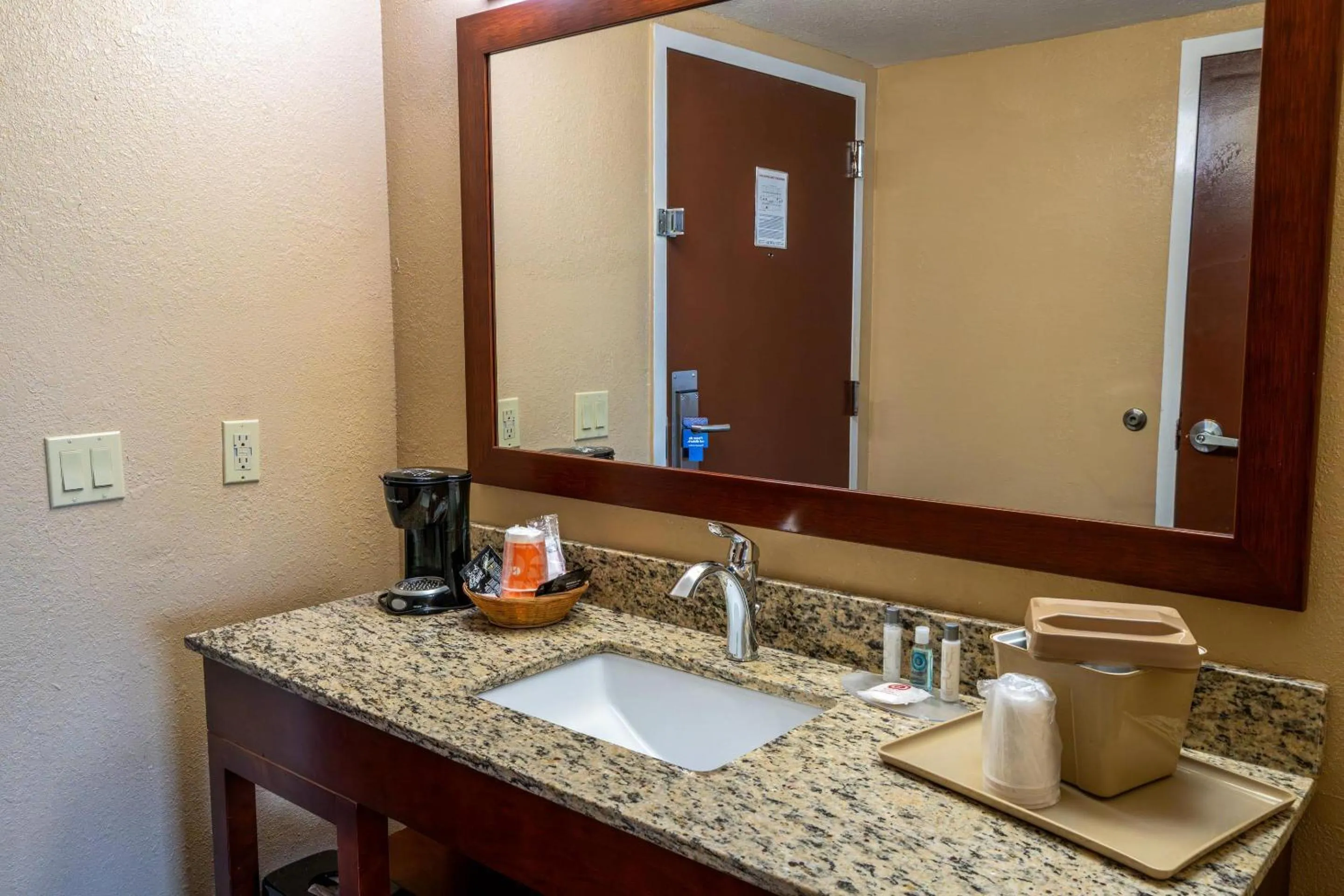 Bedroom in Comfort Inn & Suites Lakeland North I-4