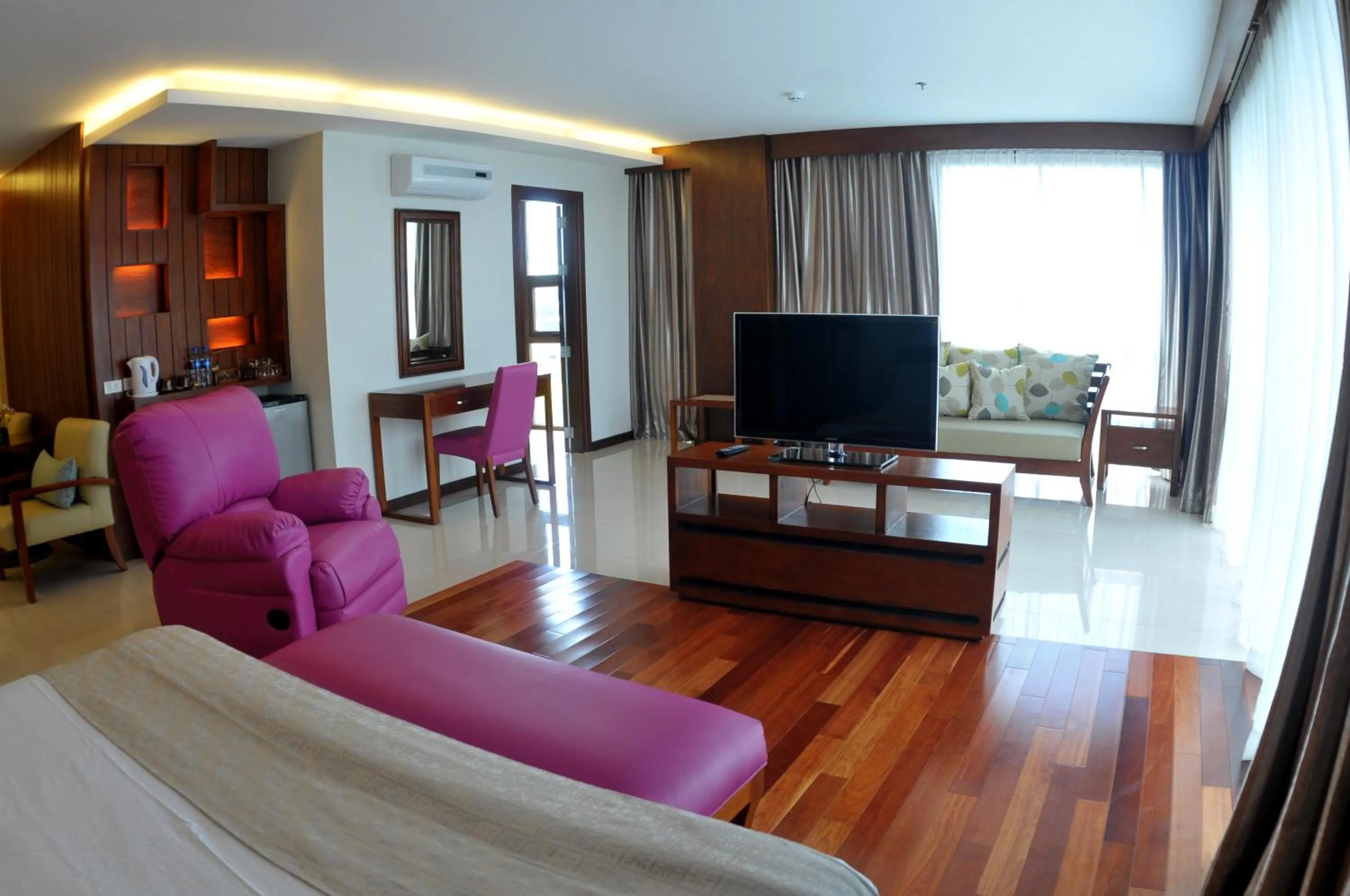 Skinetics Wellness Center Boutique Hotel