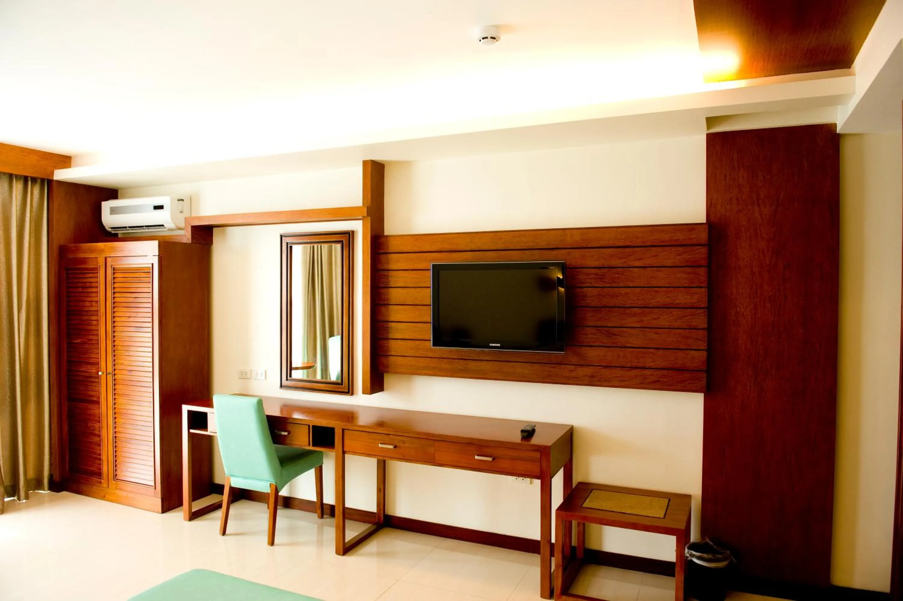 Skinetics Wellness Center Boutique Hotel