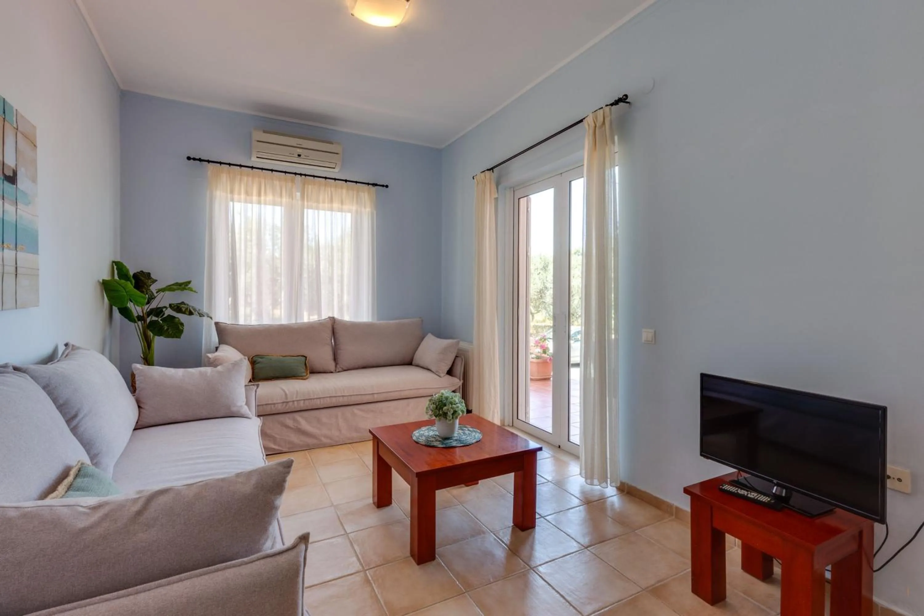 TV and multimedia in Villa Armonia Chania