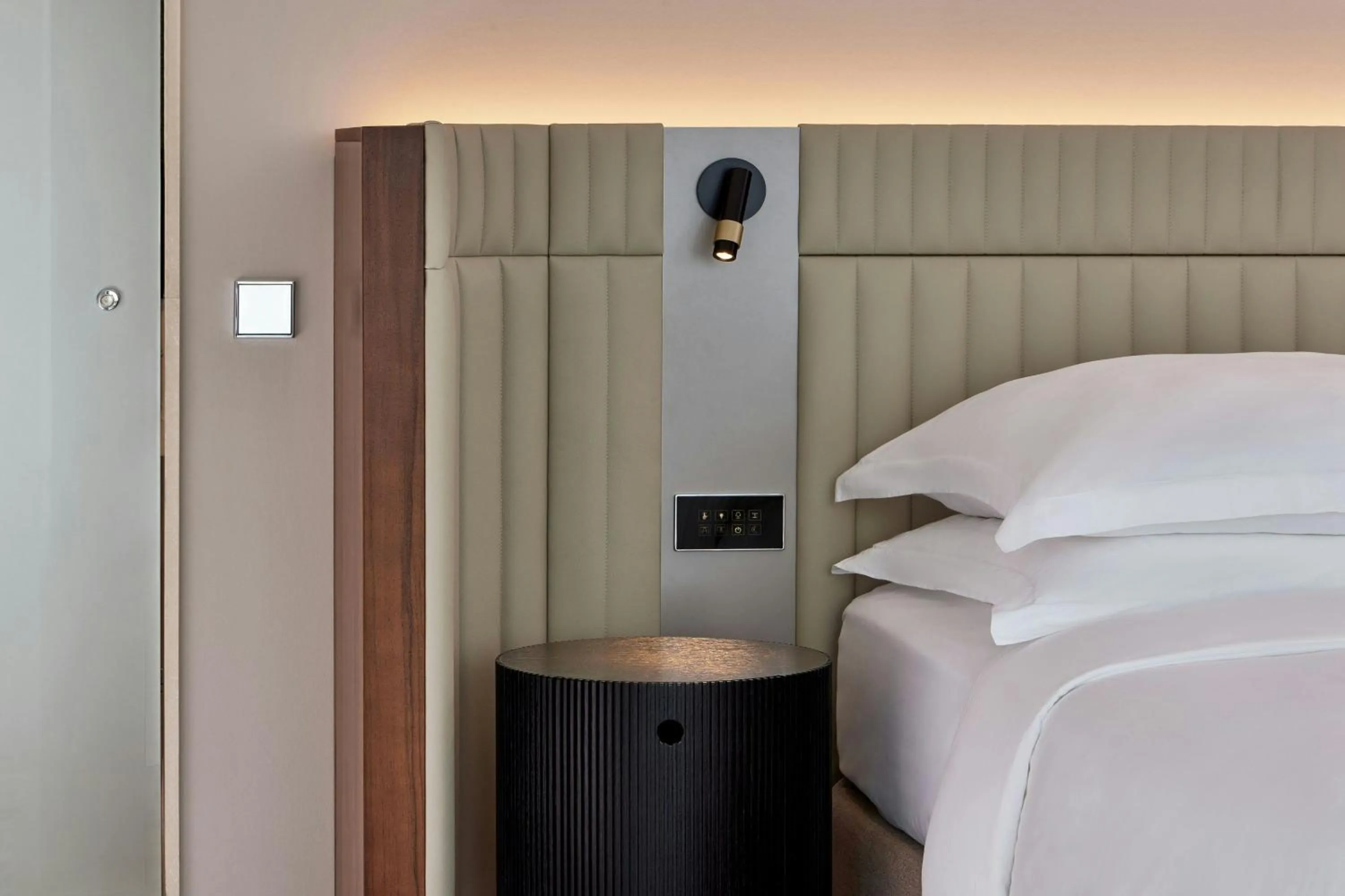 Bedroom, Bed in JW Marriott Hotel Frankfurt