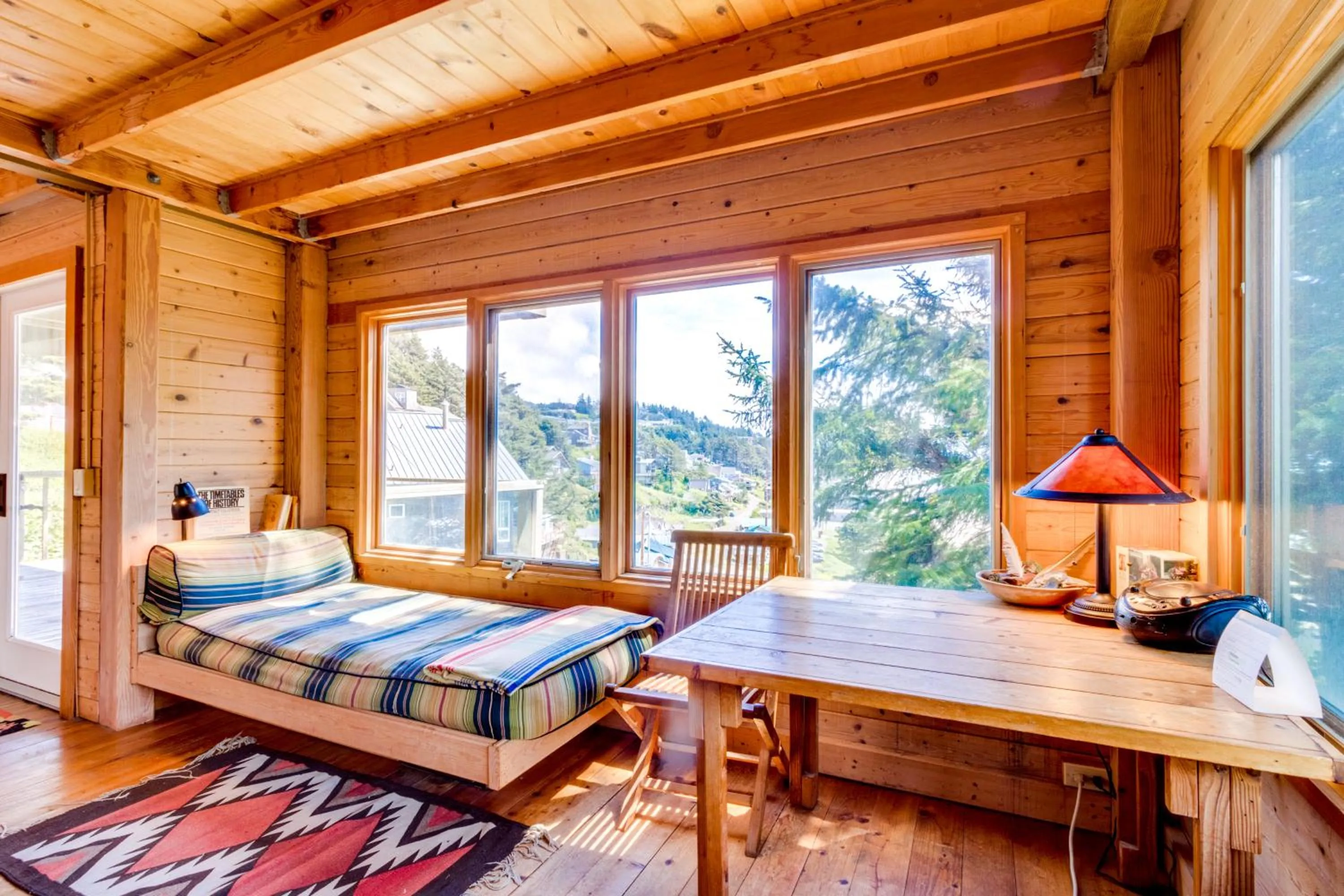 Bed in Escape to Oceanside