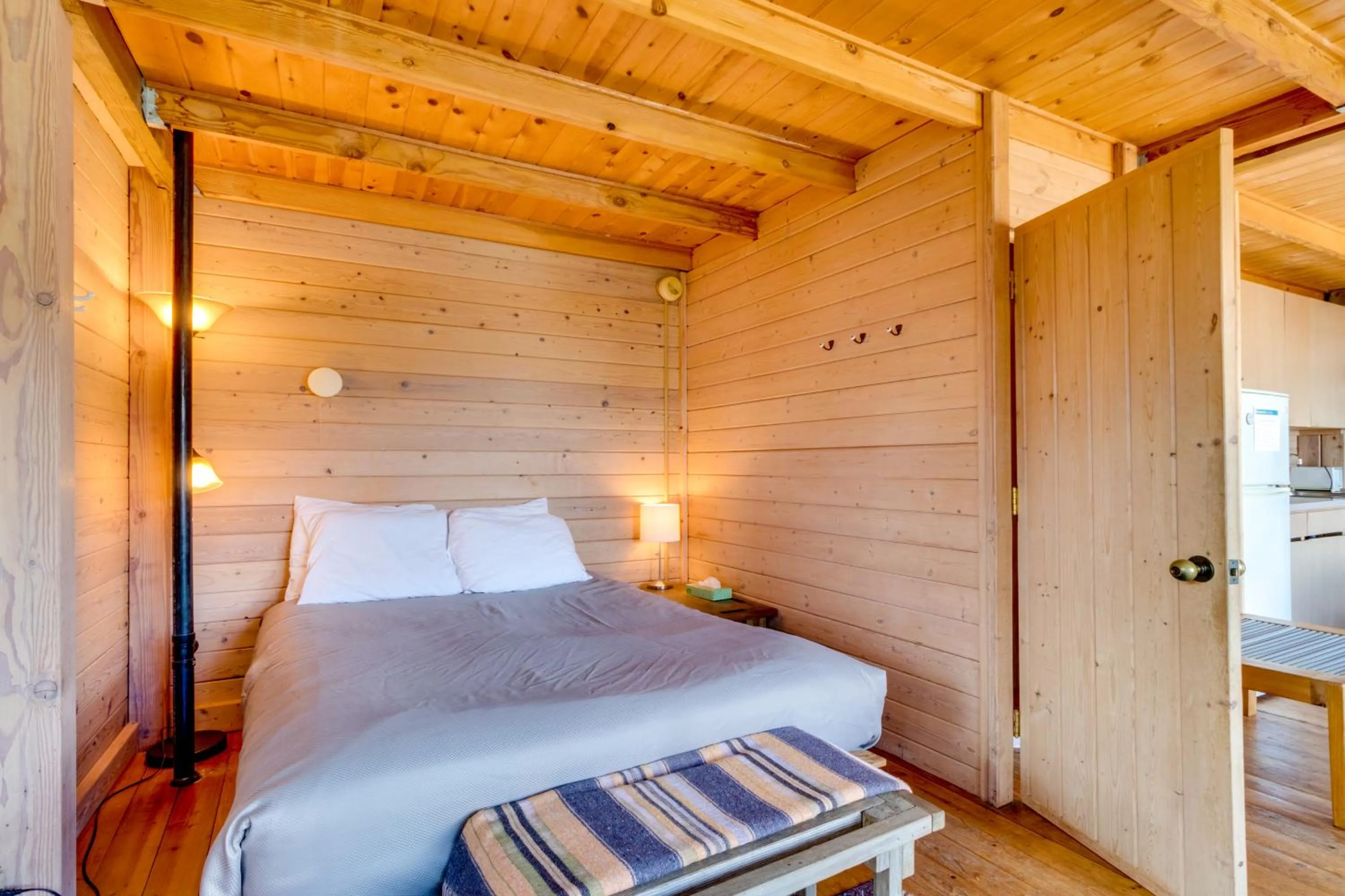 Bed in Escape to Oceanside