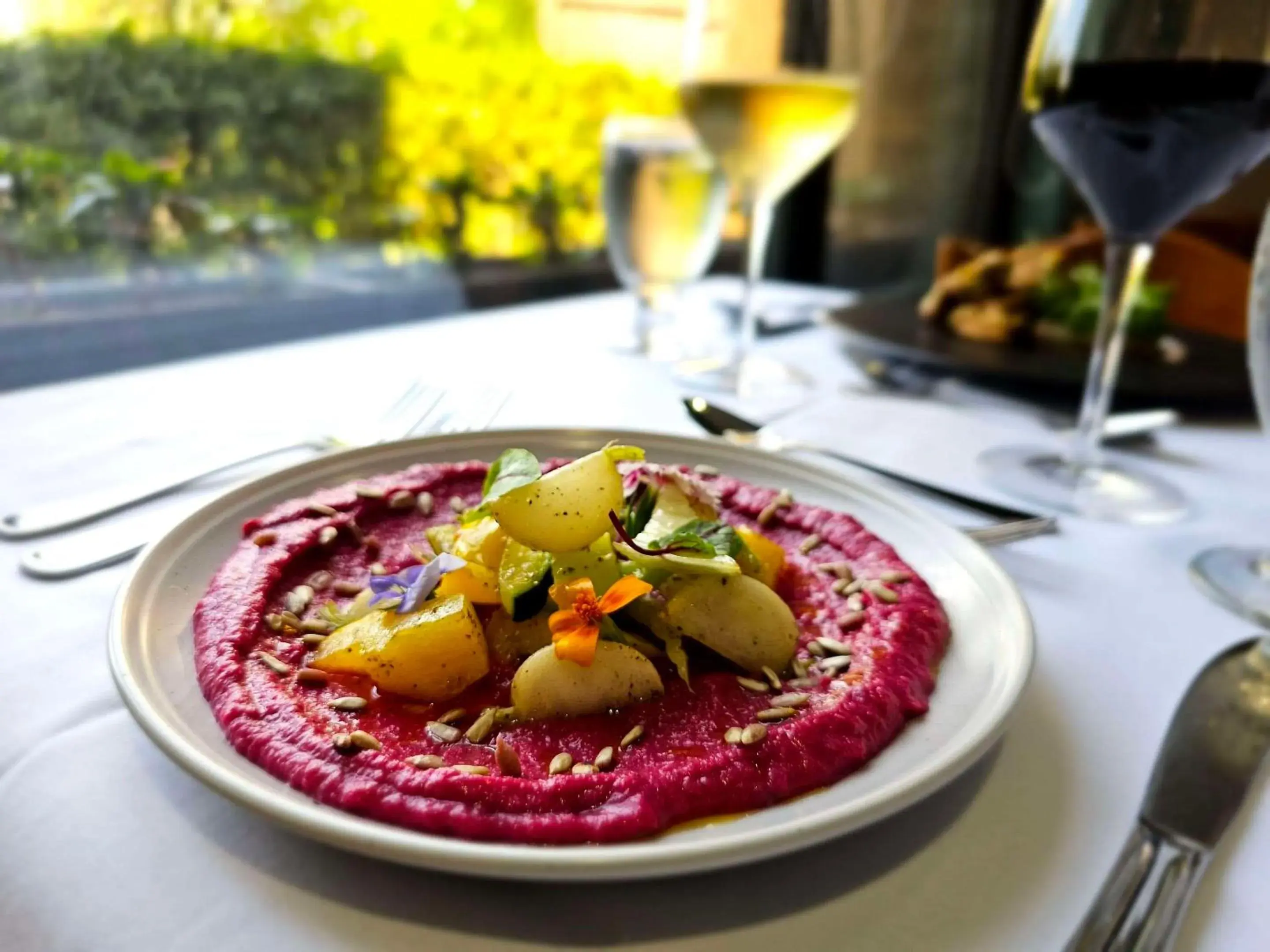 Restaurant/places to eat in Hotel Le Victorin, an Ascend Hotel Collection Member Restaurant/places to eat in Hotel Le Victorin, an Ascend Hotel Collection Member