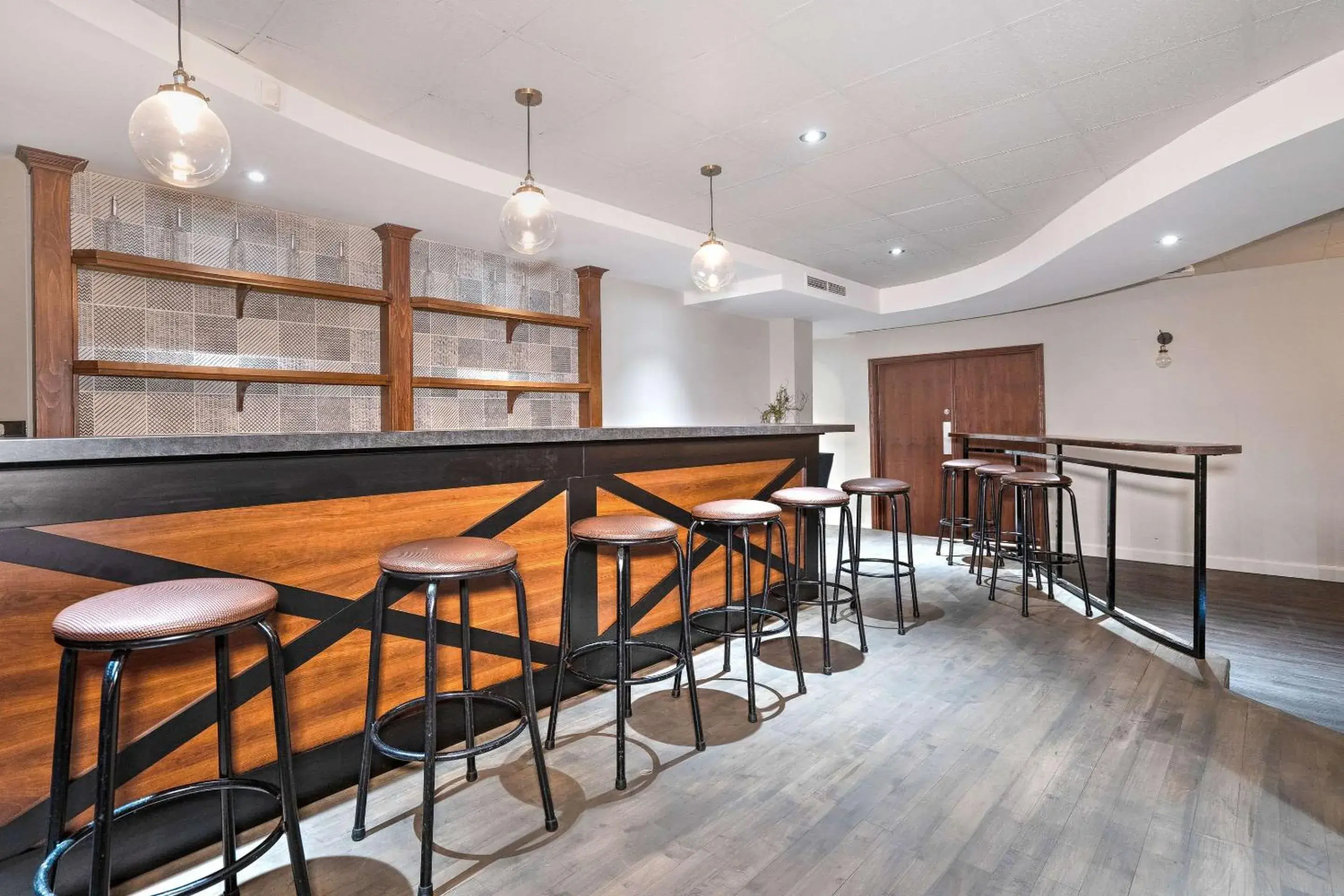 Restaurant/places to eat in Hotel Le Victorin, an Ascend Hotel Collection Member Restaurant/places to eat in Hotel Le Victorin, an Ascend Hotel Collection Member