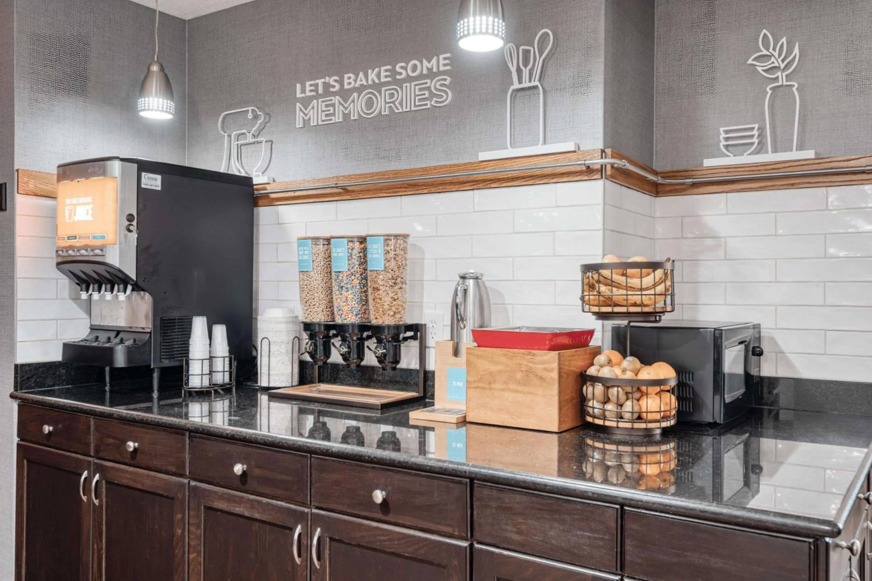 Breakfast in Hampton Inn by Hilton Washington Court House