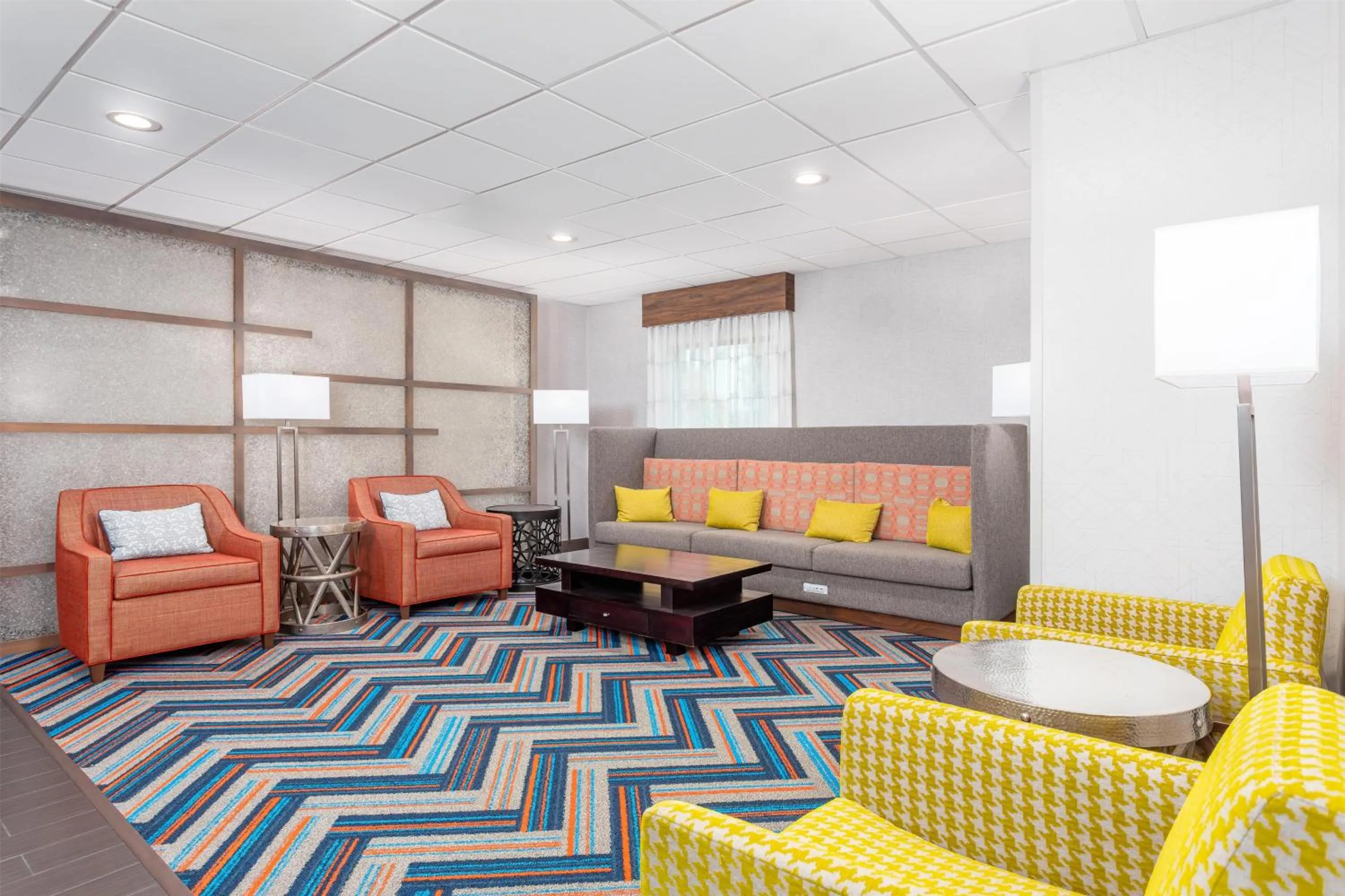 Lobby or reception in Hampton Inn Akron-South