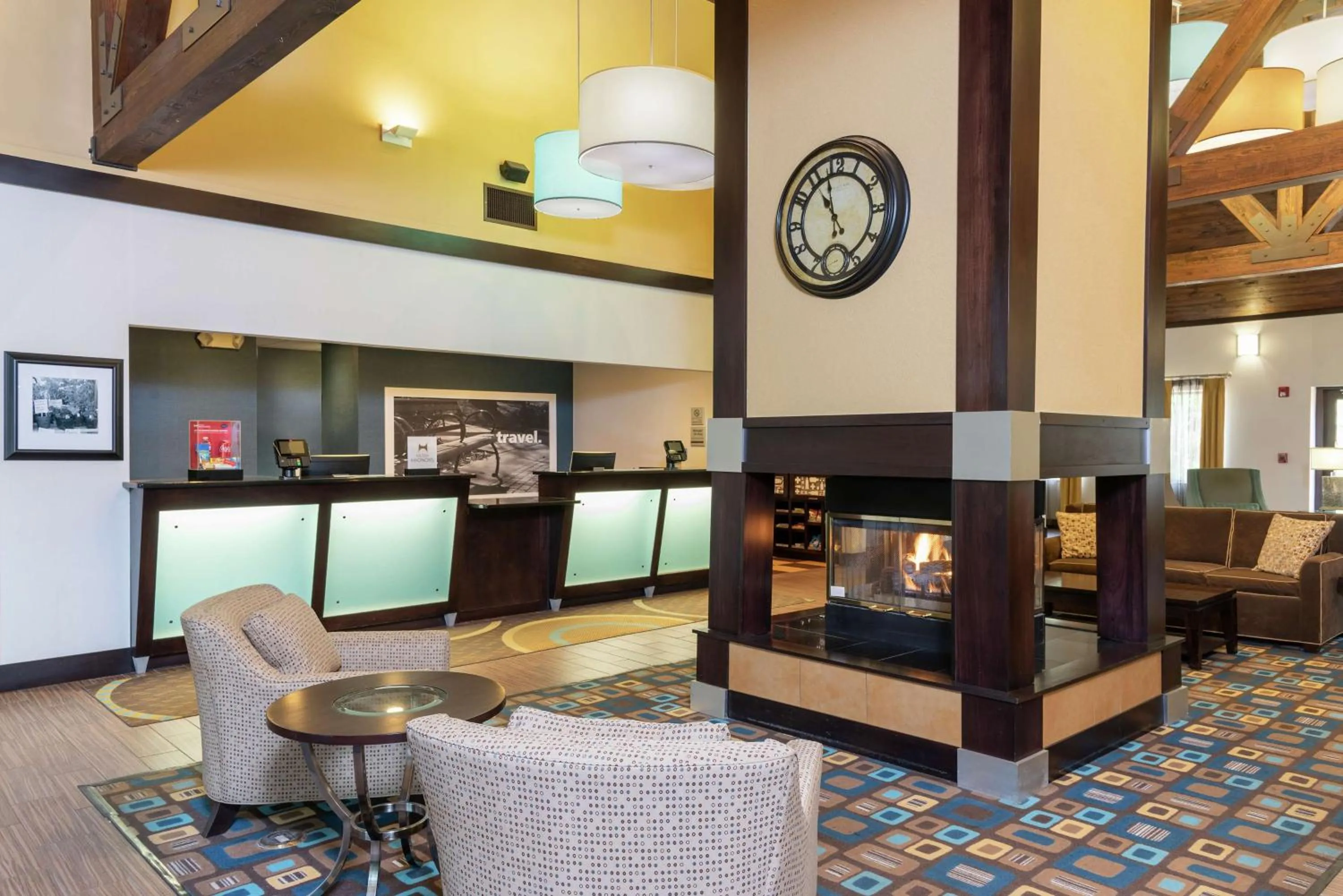 Lobby or reception in Hampton Inn & Suites Cleveland-Airport/Middleburg Heights