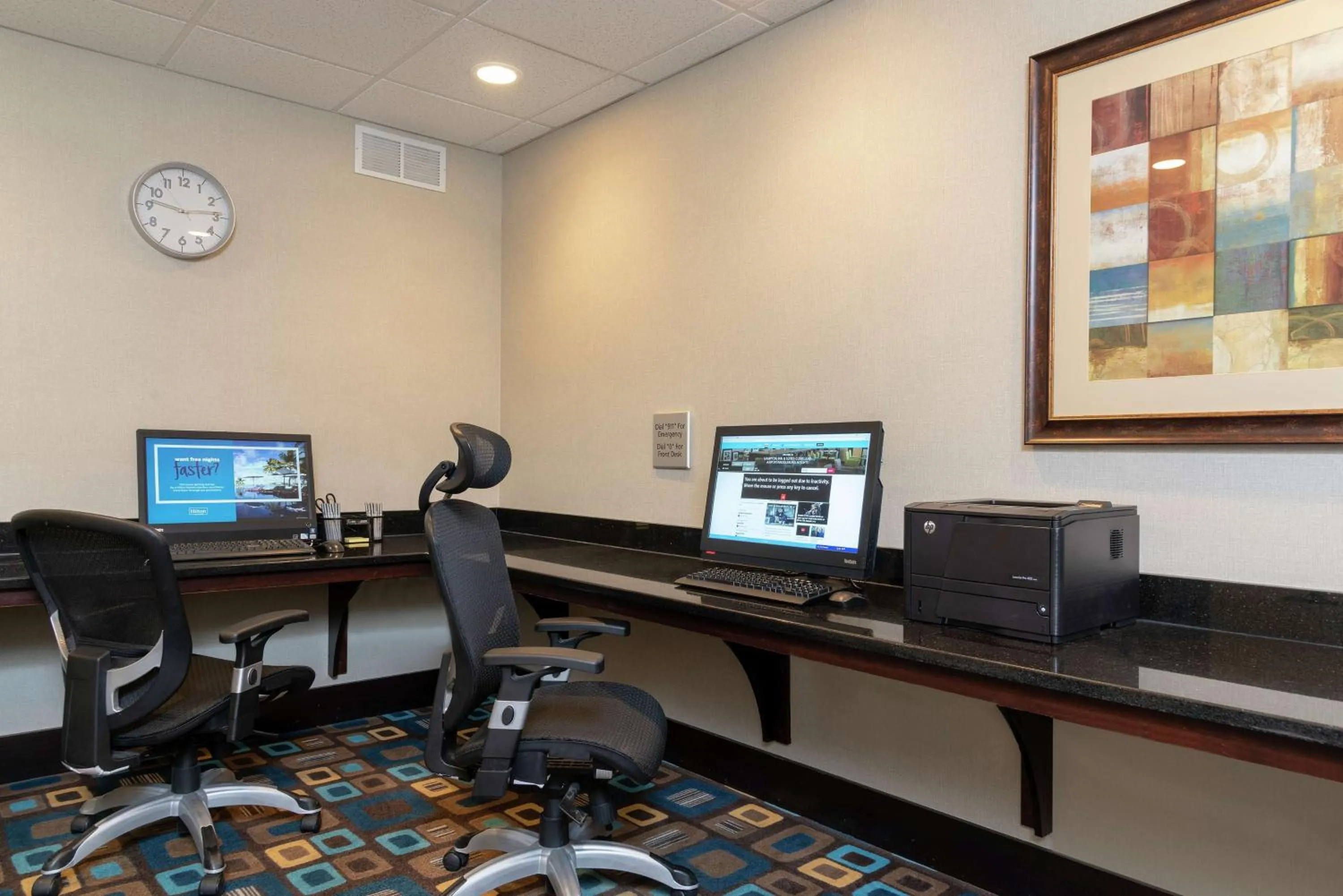 Business facilities in Hampton Inn & Suites Cleveland-Airport/Middleburg Heights