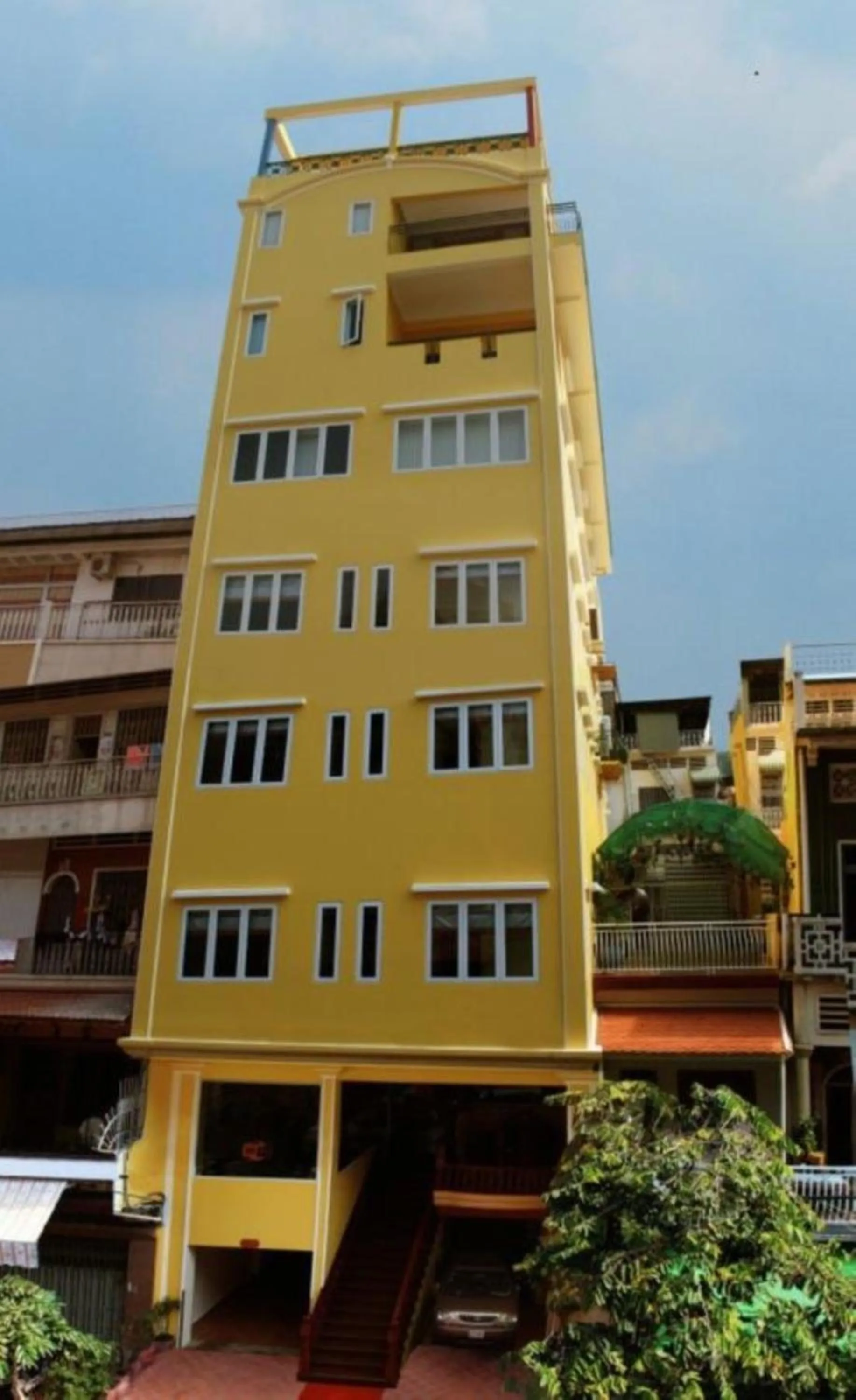 Property building in Golden House International Hotel