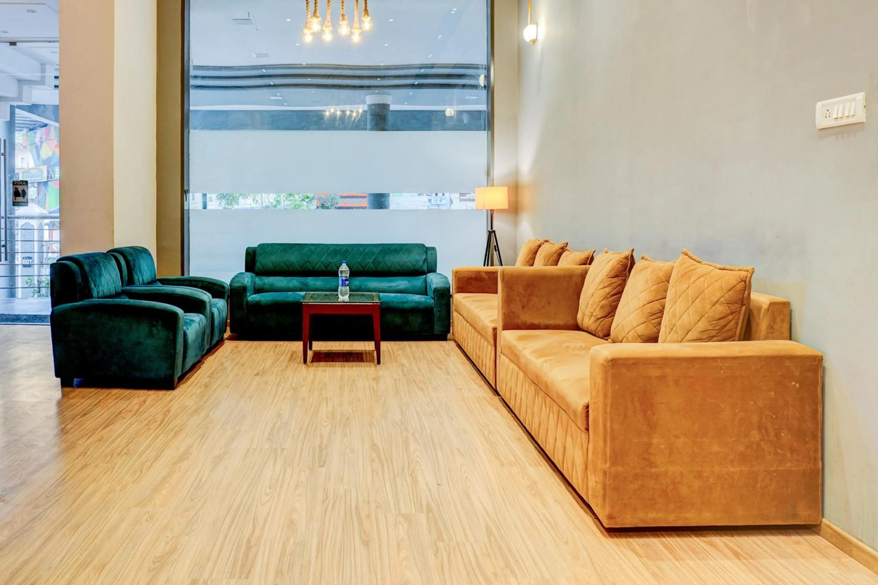 Super Townhouse Bombay Exhibition Centre Goregaon