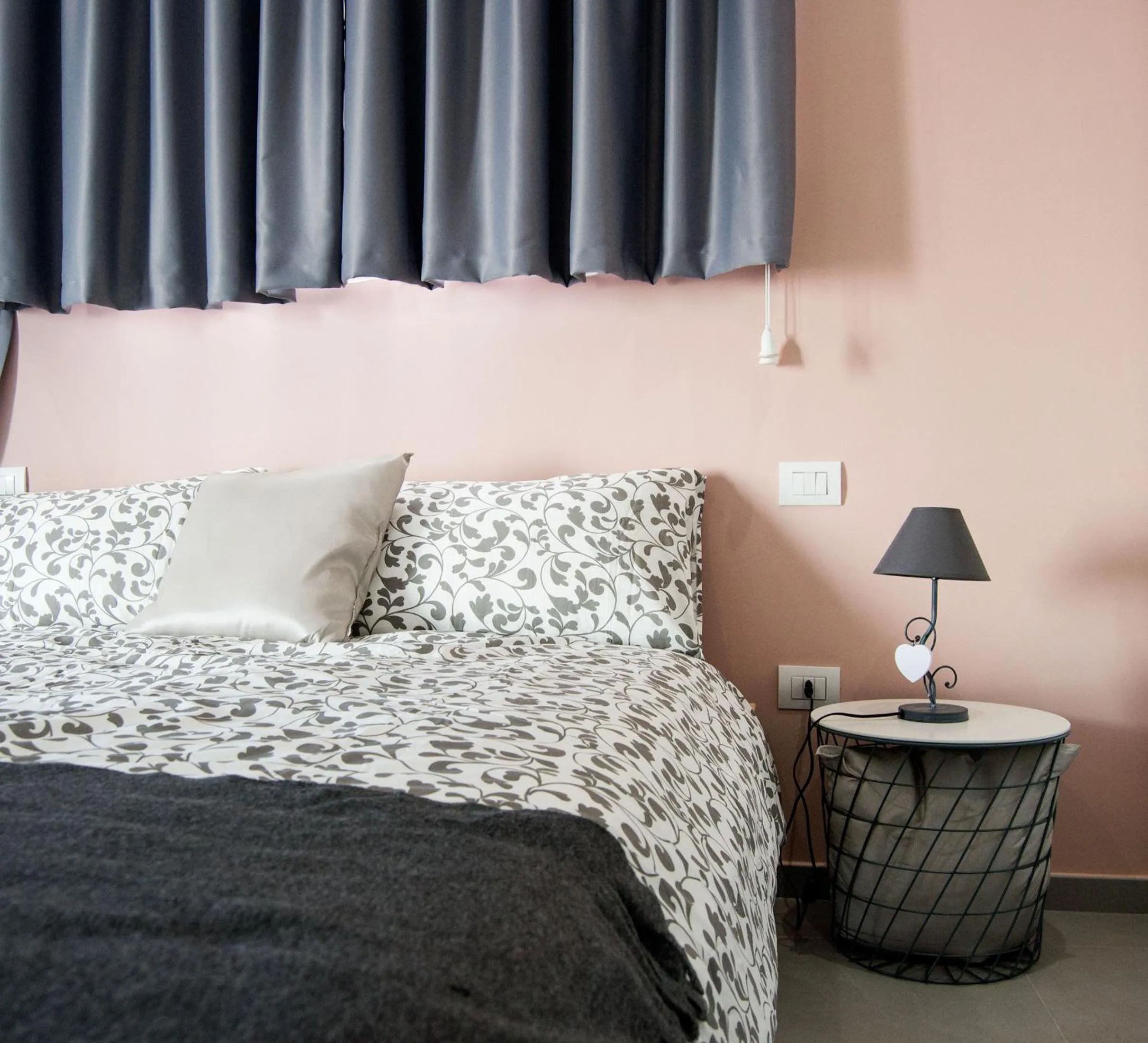 Bed in "Panoramic Terrazza - Napoli"