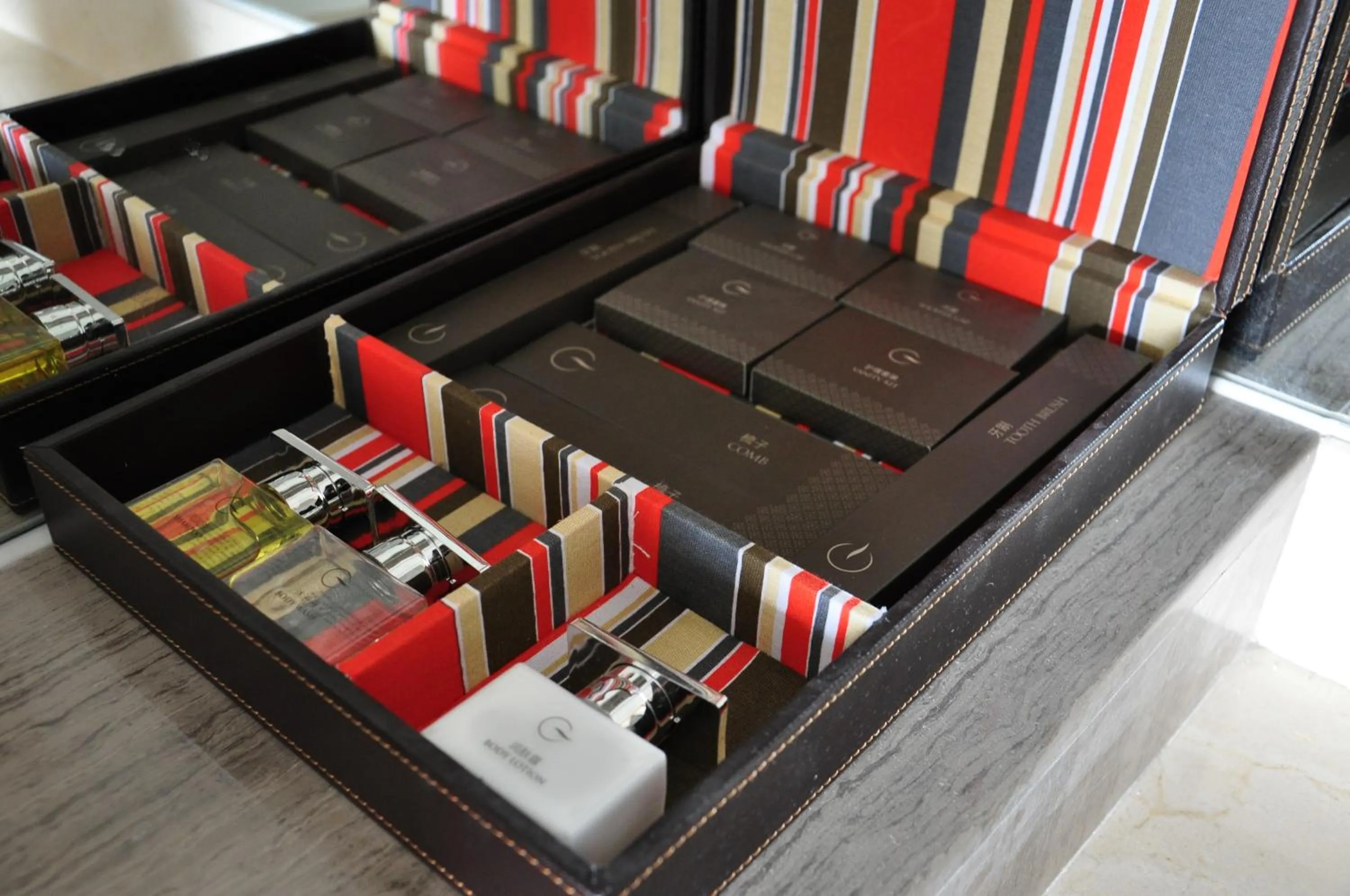 Decorative detail in Grand Skylight International Hotel Nanchang Ganjiang North Road