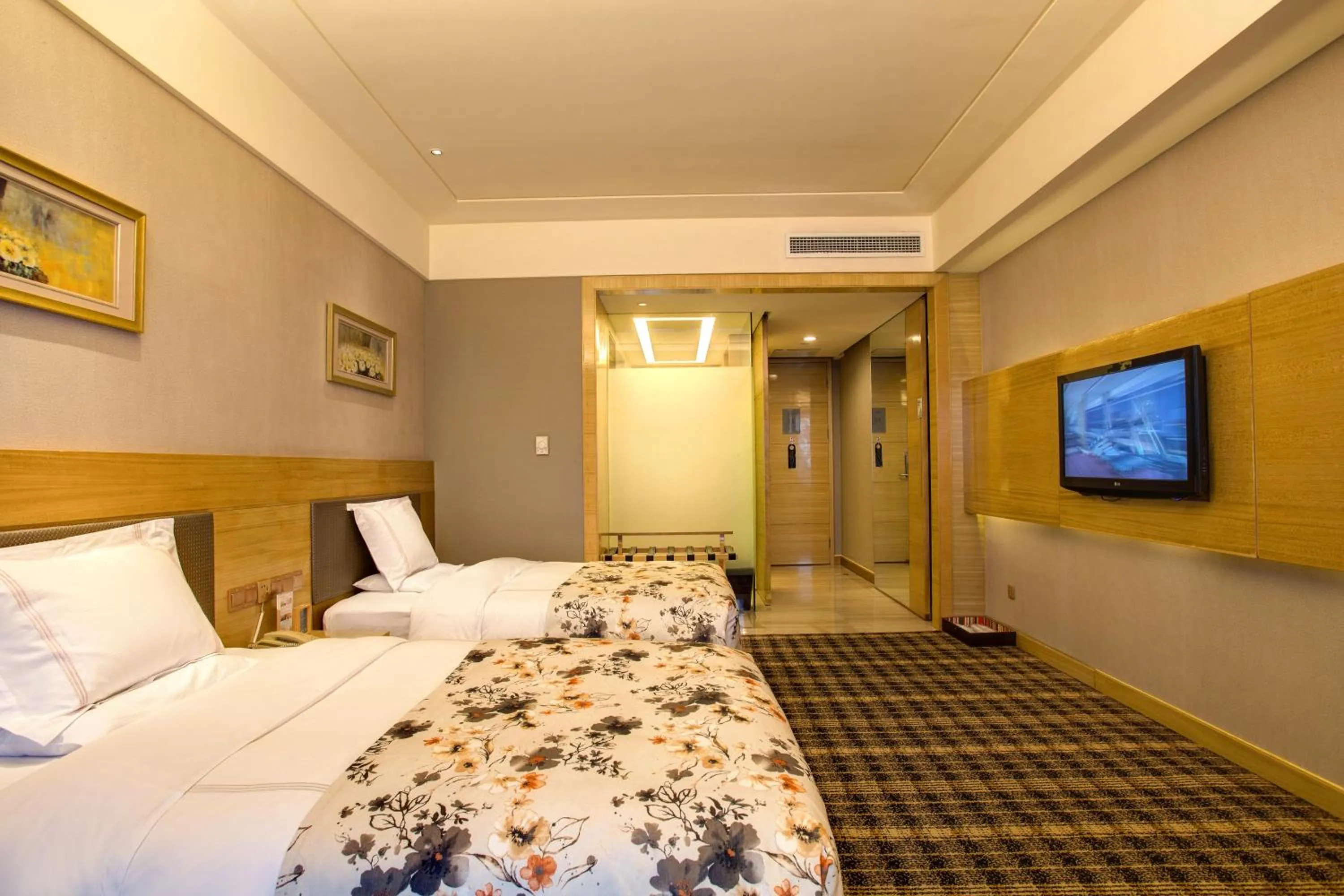 Grand Skylight International Hotel Nanchang Ganjiang North Road