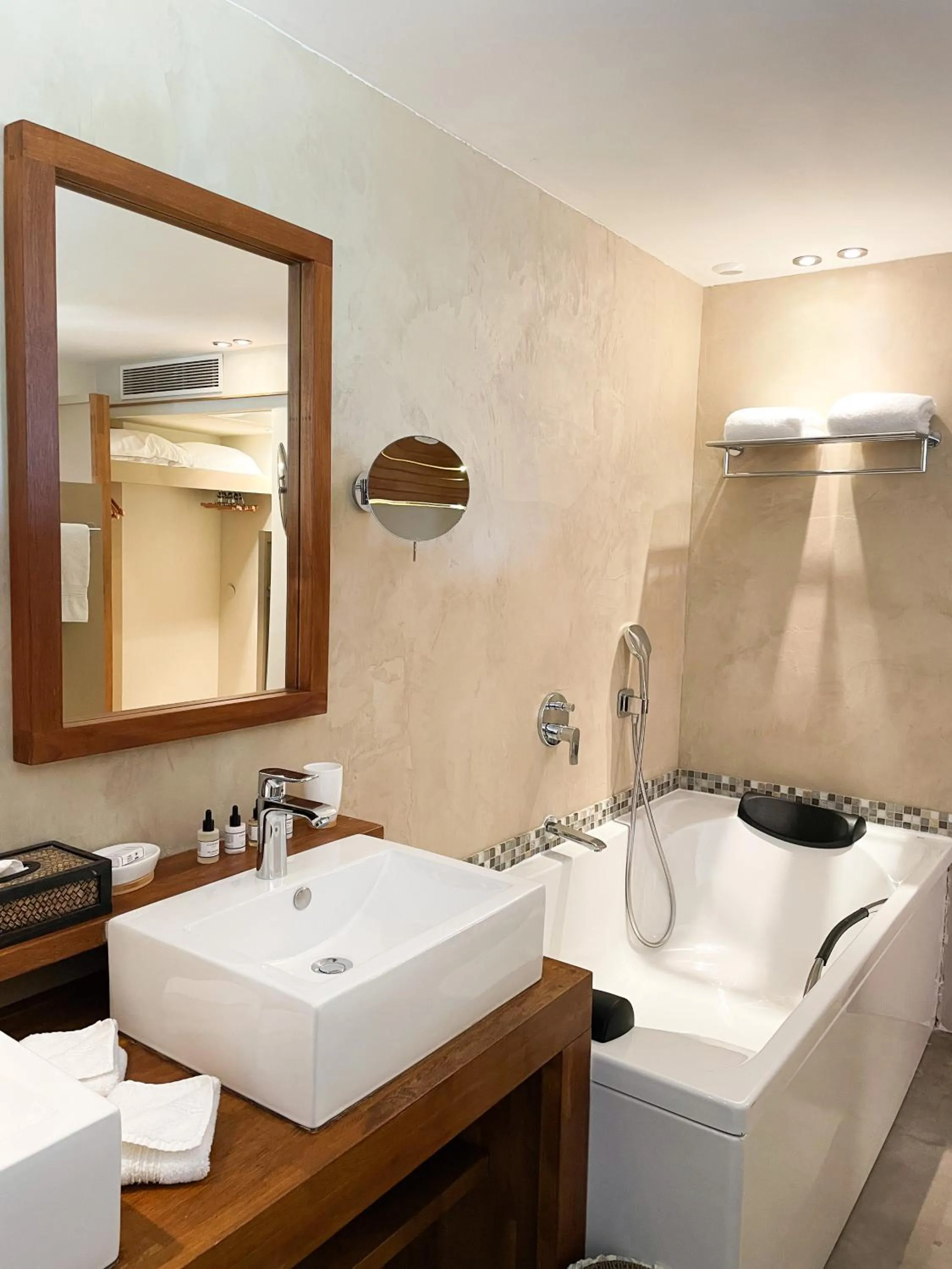 Bathroom in Cannes Villa St Barth