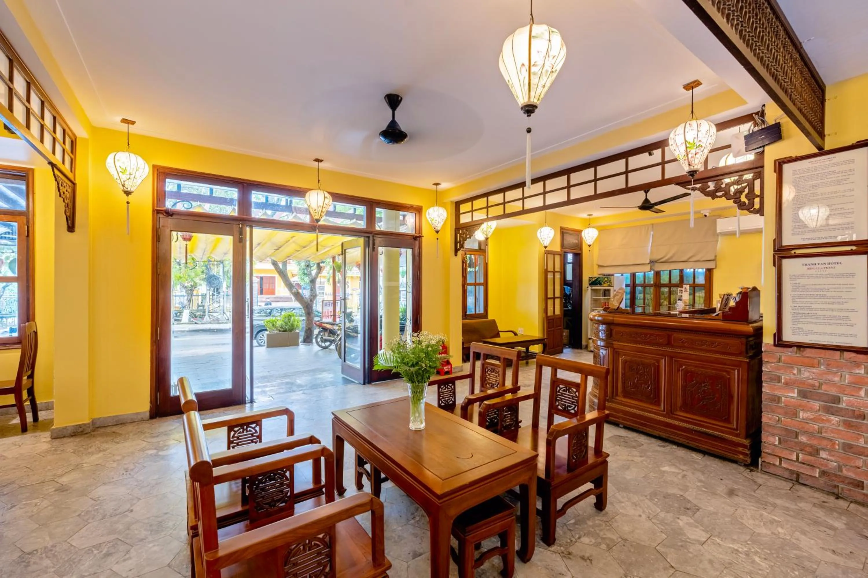 Lobby or reception in Thanh Van 1 Hotel