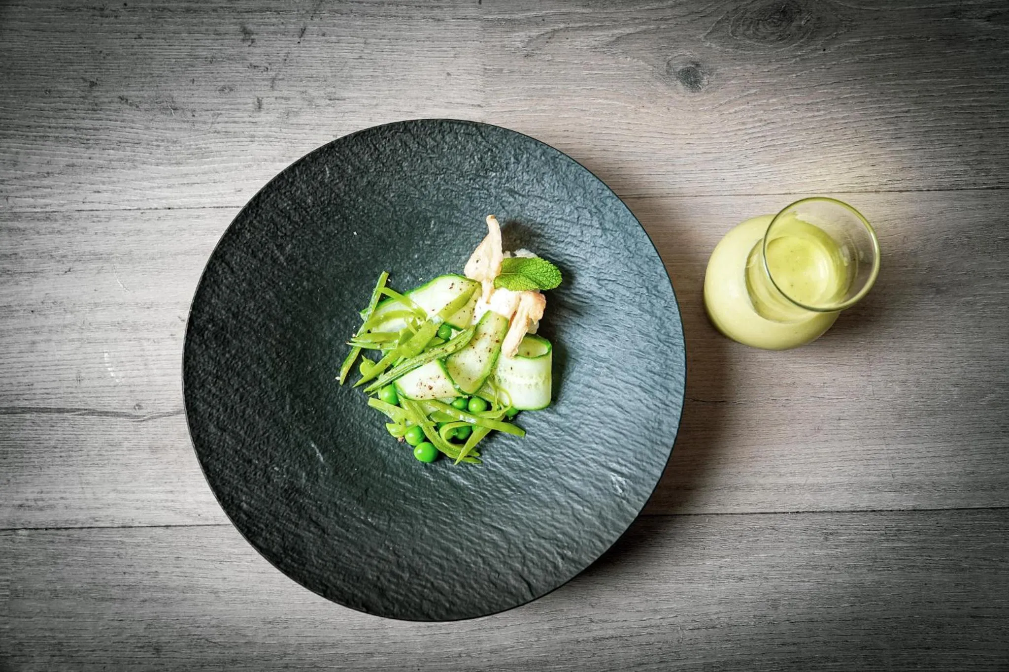 Patio, Food in Première Classe Douarnenez